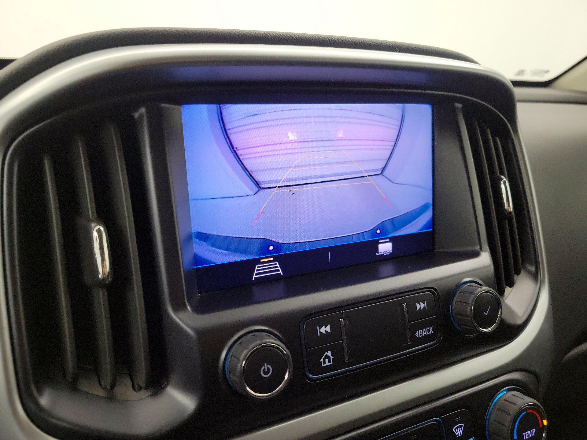 Thumbnail: 2022 Chevrolet Colorado - 14