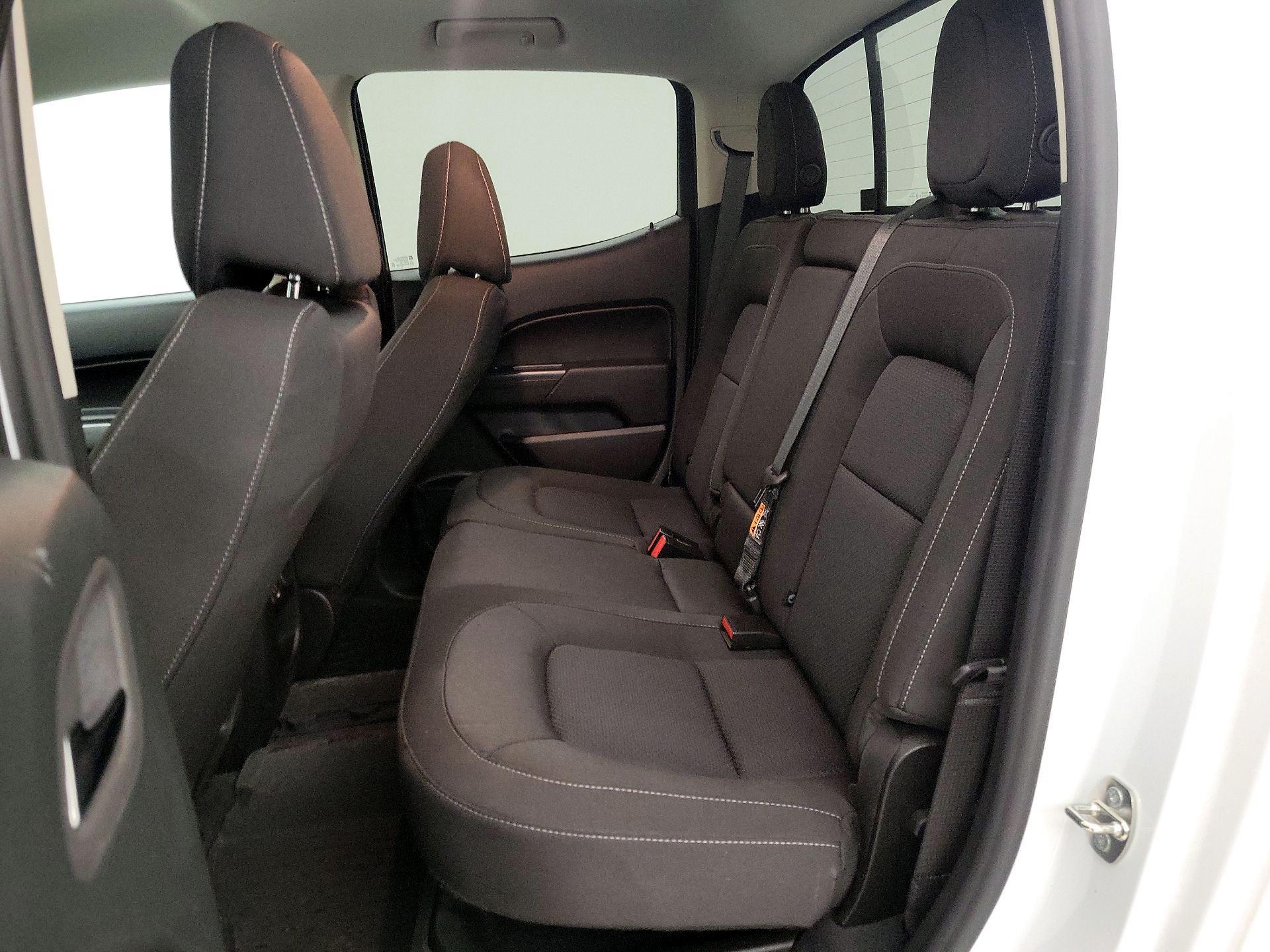 Thumbnail: 2022 Chevrolet Colorado - 19