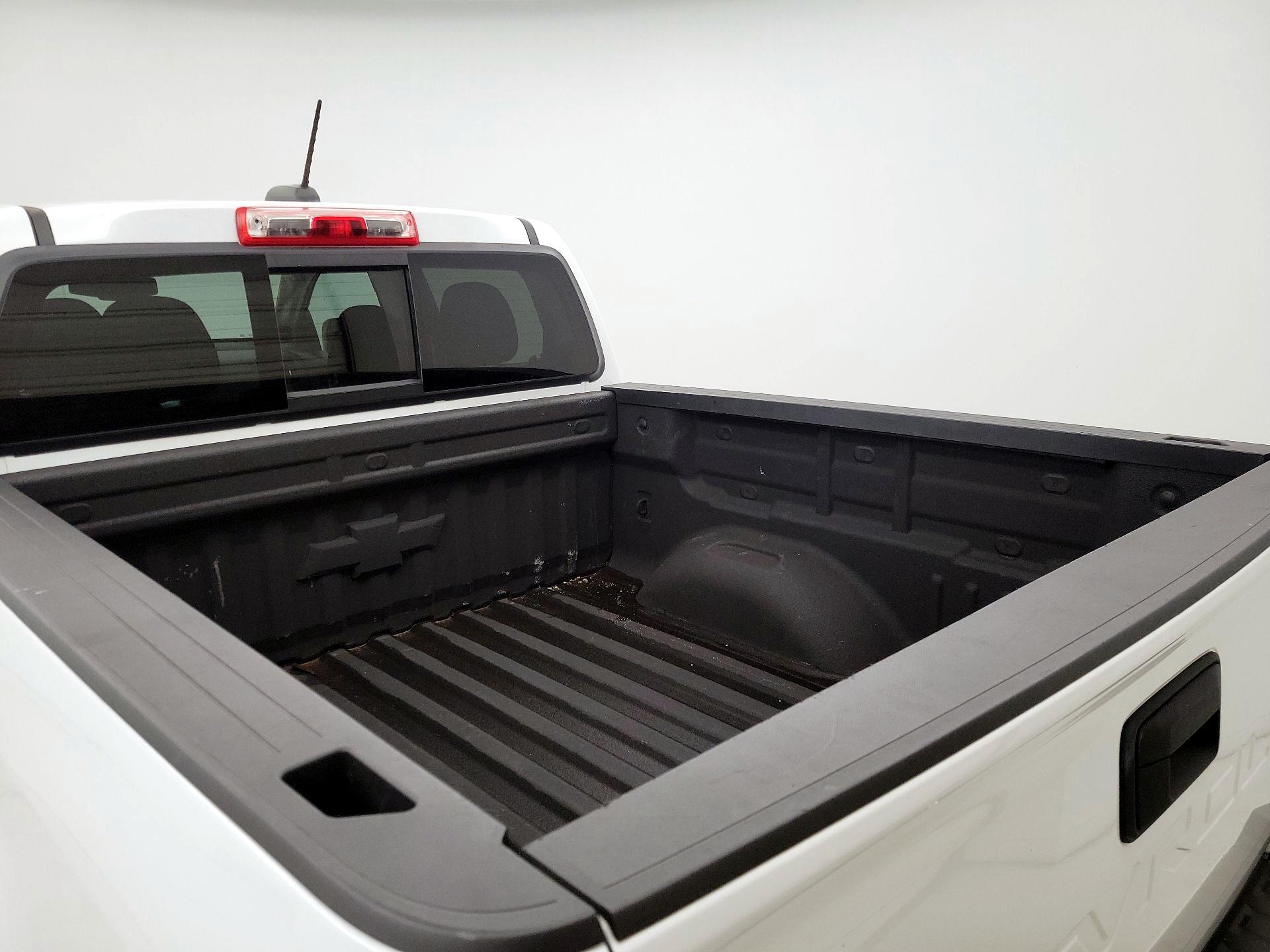 Thumbnail: 2022 Chevrolet Colorado - 20