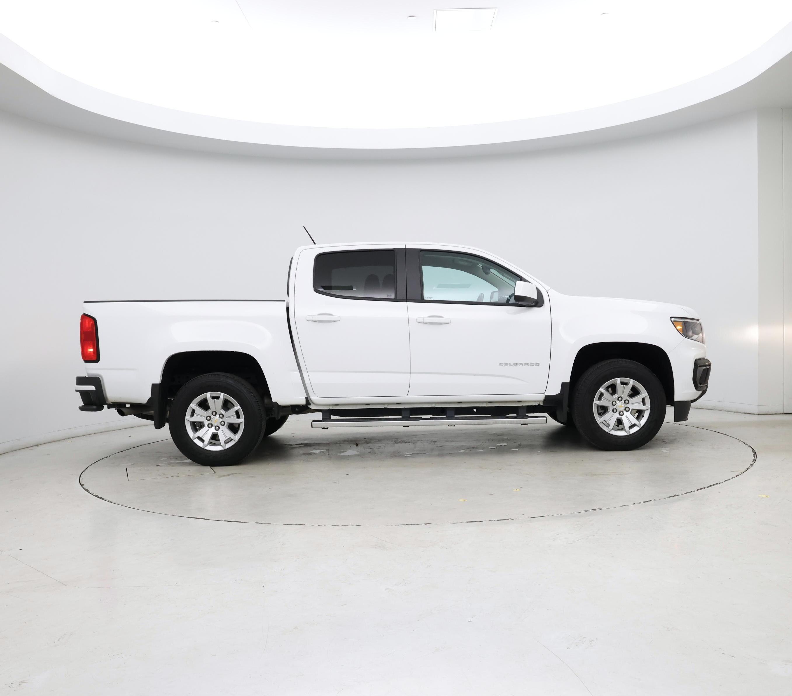 Thumbnail: 2022 Chevrolet Colorado - 7