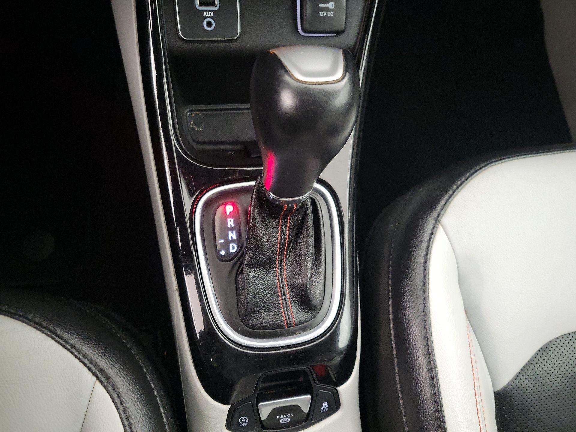 Thumbnail: 2018 Jeep Compass - 17