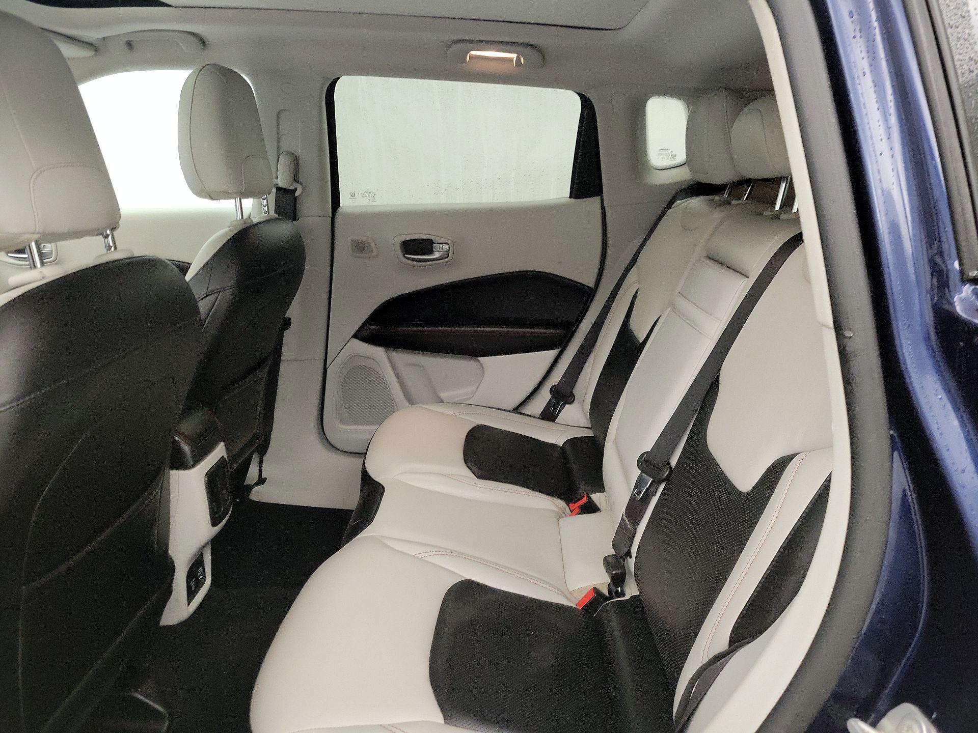 Thumbnail: 2018 Jeep Compass - 20