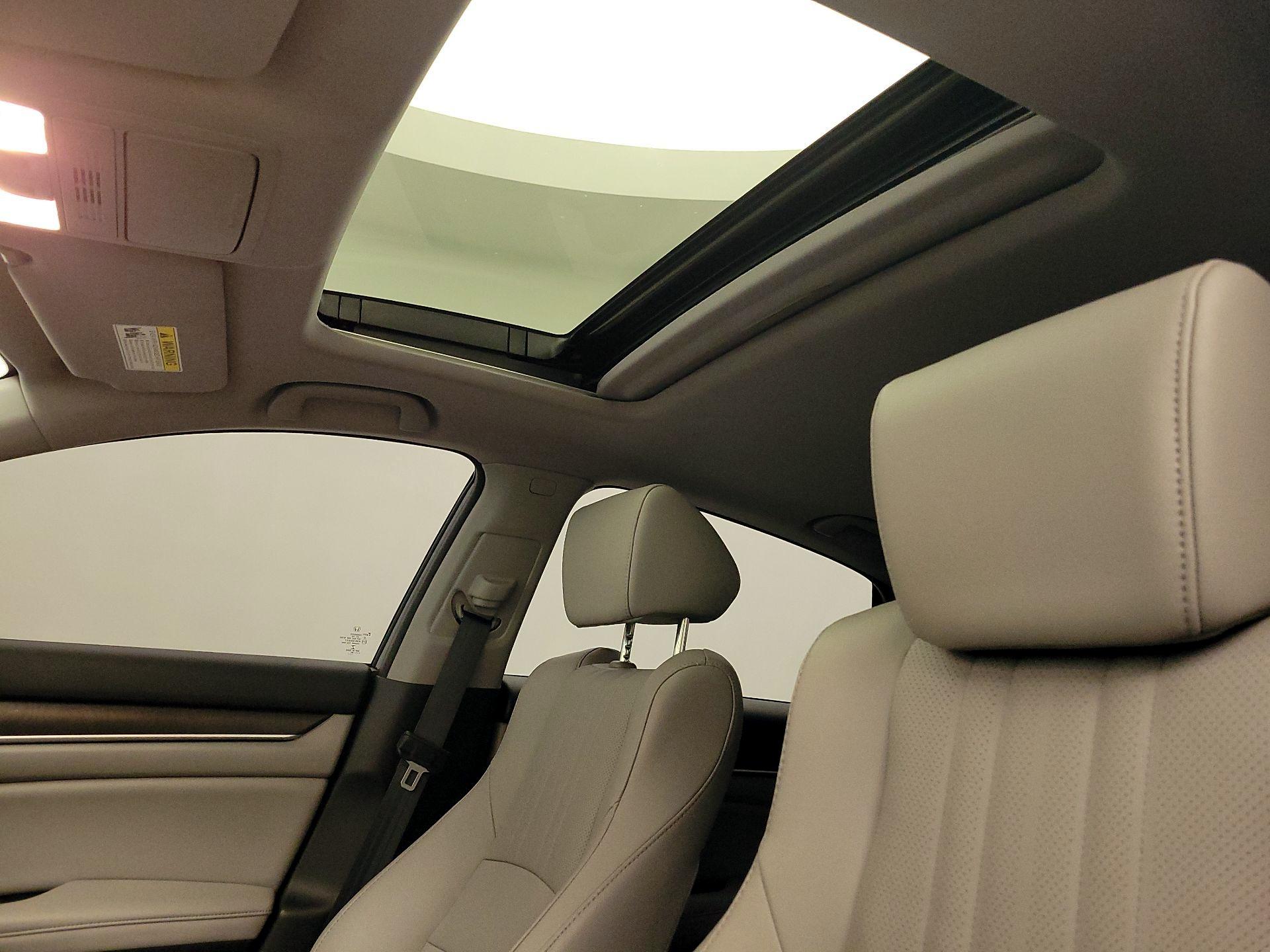 Thumbnail: 2020 Honda Accord - 19