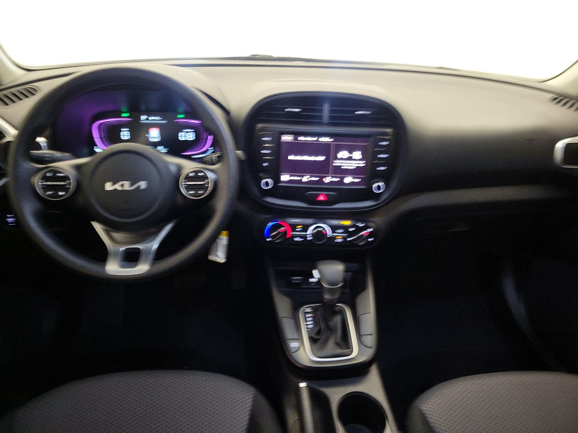 Thumbnail: 2024 Kia Soul - 9