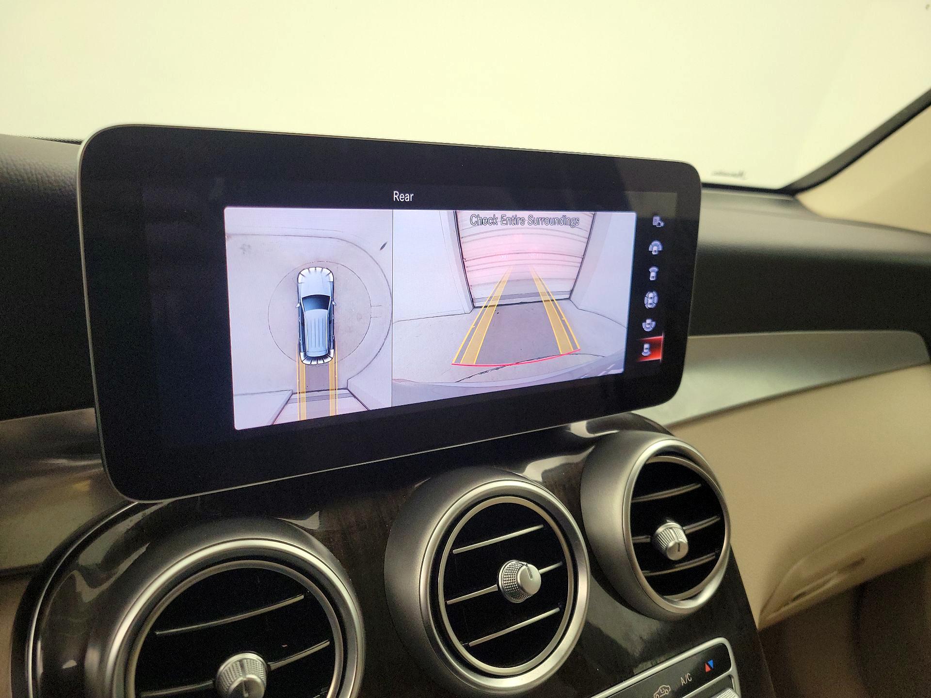 Thumbnail: 2021 Mercedes-Benz GLC - 14