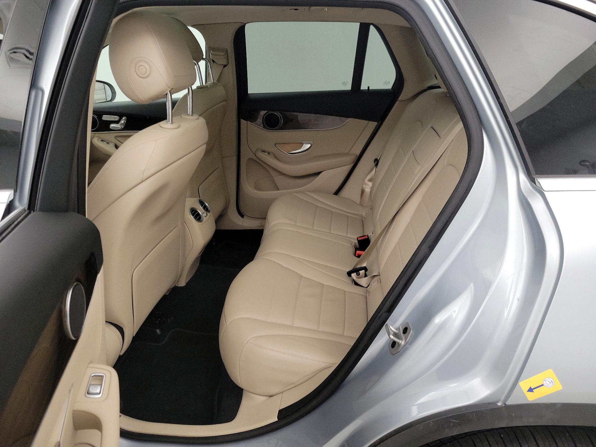 Thumbnail: 2021 Mercedes-Benz GLC - 20