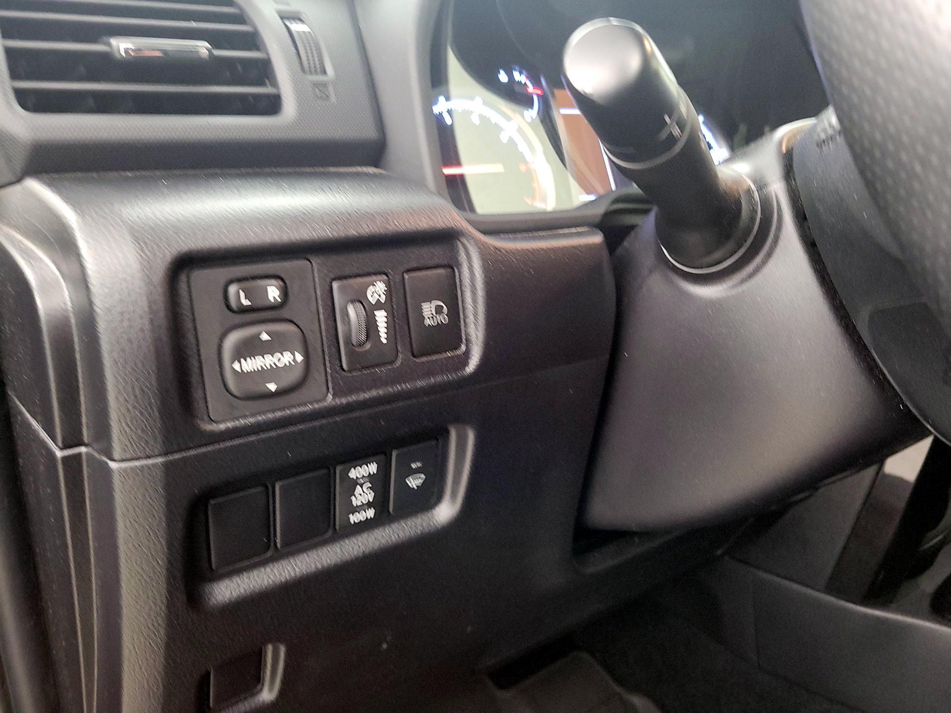 Thumbnail: 2022 Toyota 4Runner - 13