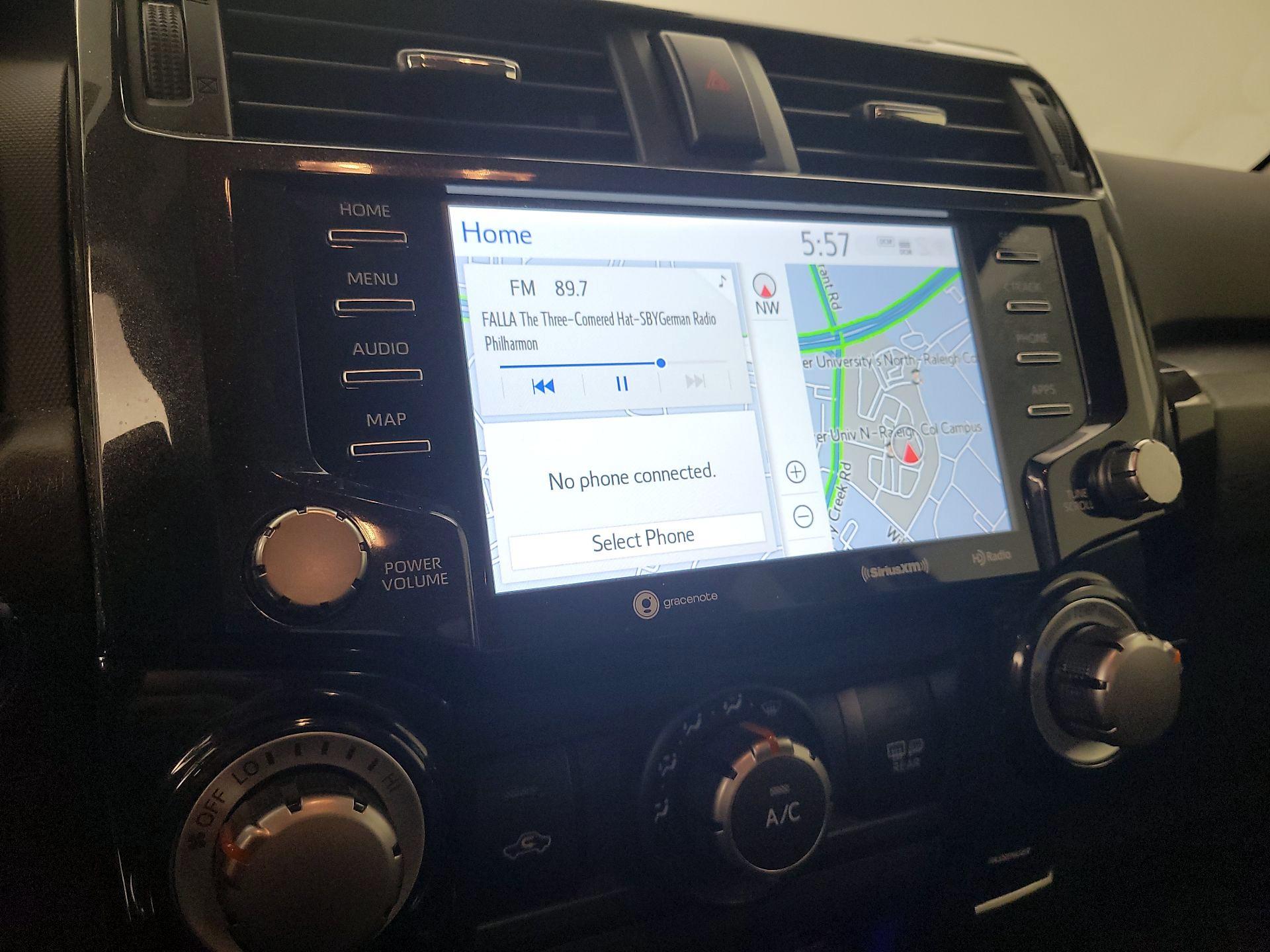 Thumbnail: 2022 Toyota 4Runner - 15