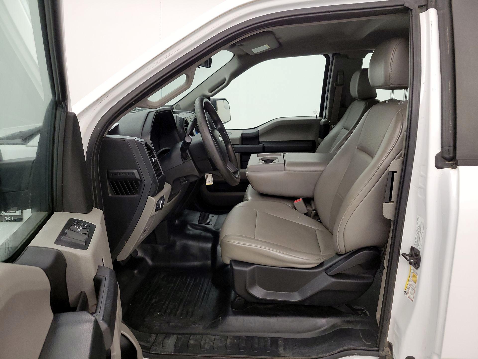 Thumbnail: 2017 Ford F-150 - 11