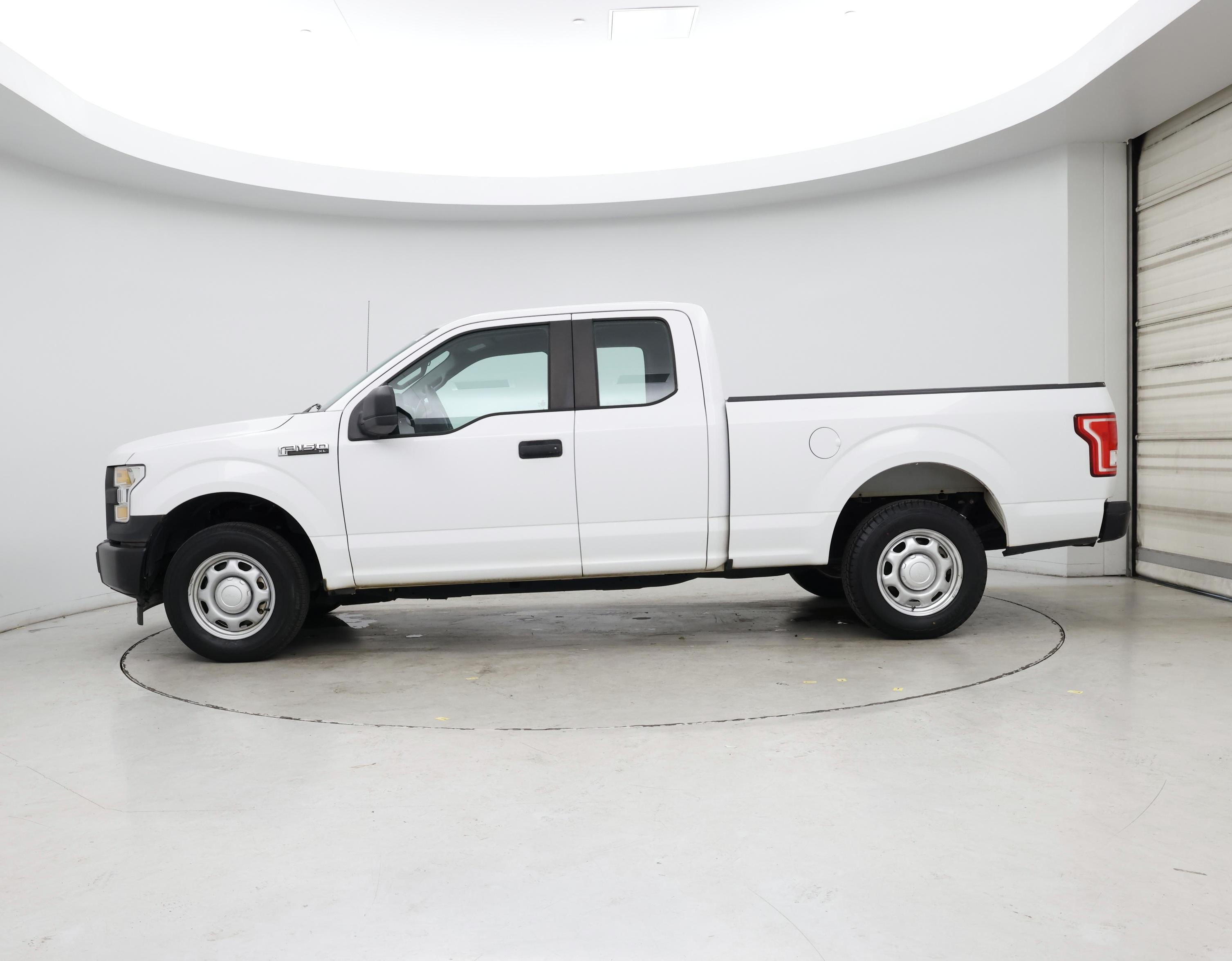 Thumbnail: 2017 Ford F-150 - 3