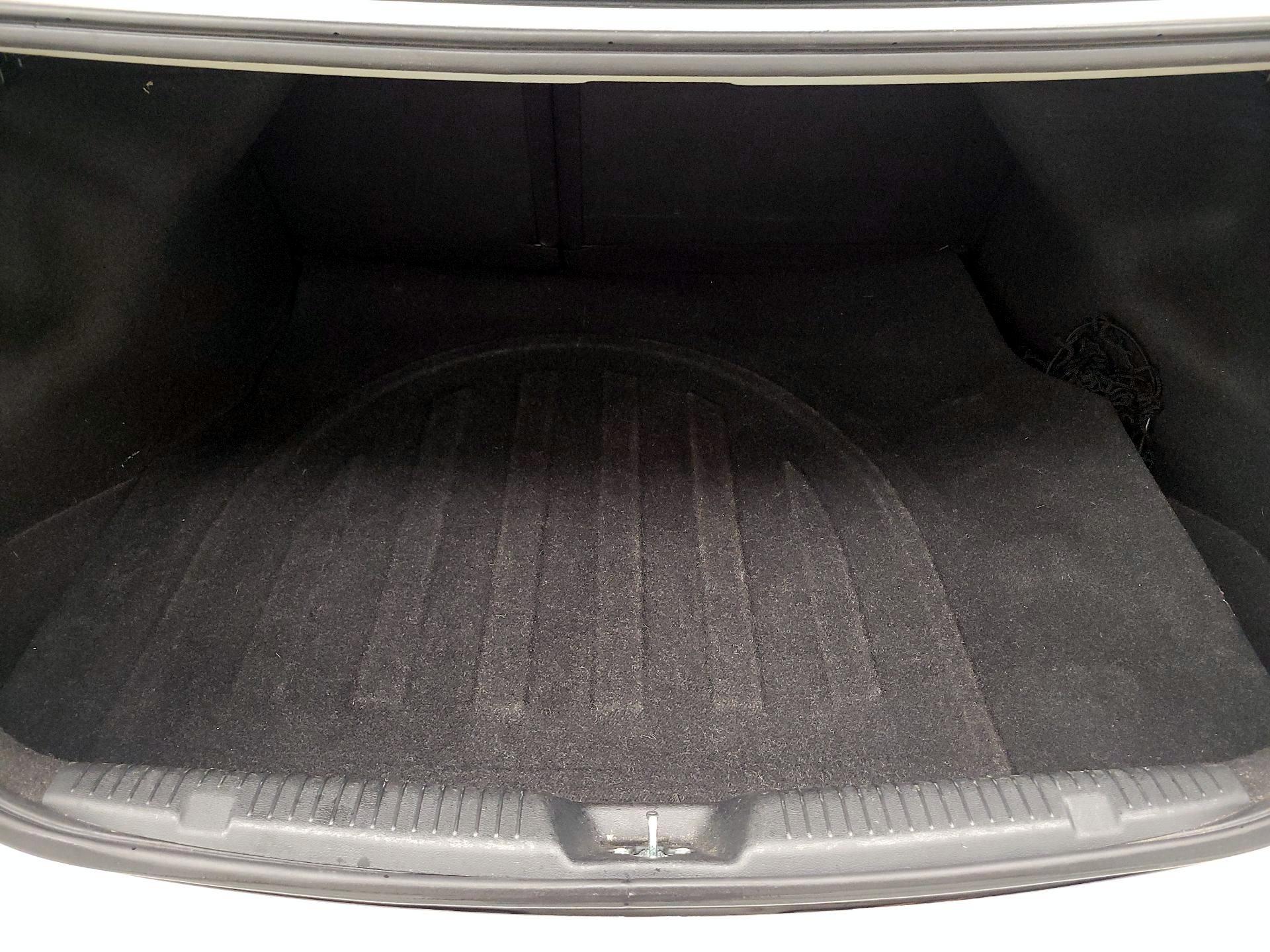 Thumbnail: 2016 Hyundai Elantra - 19