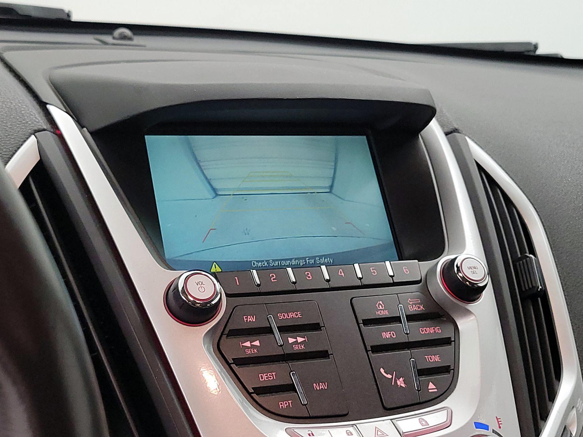 Thumbnail: 2015 GMC Terrain - 13