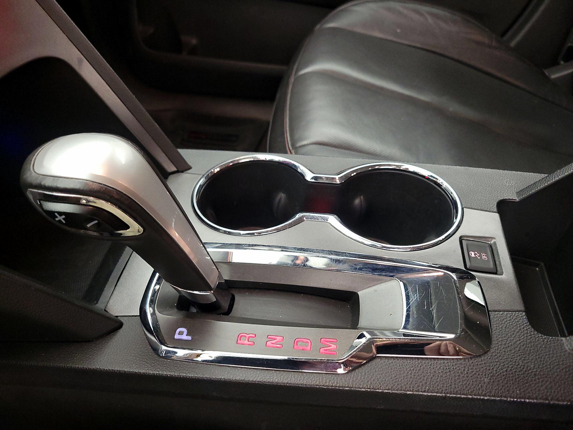 Thumbnail: 2015 GMC Terrain - 16