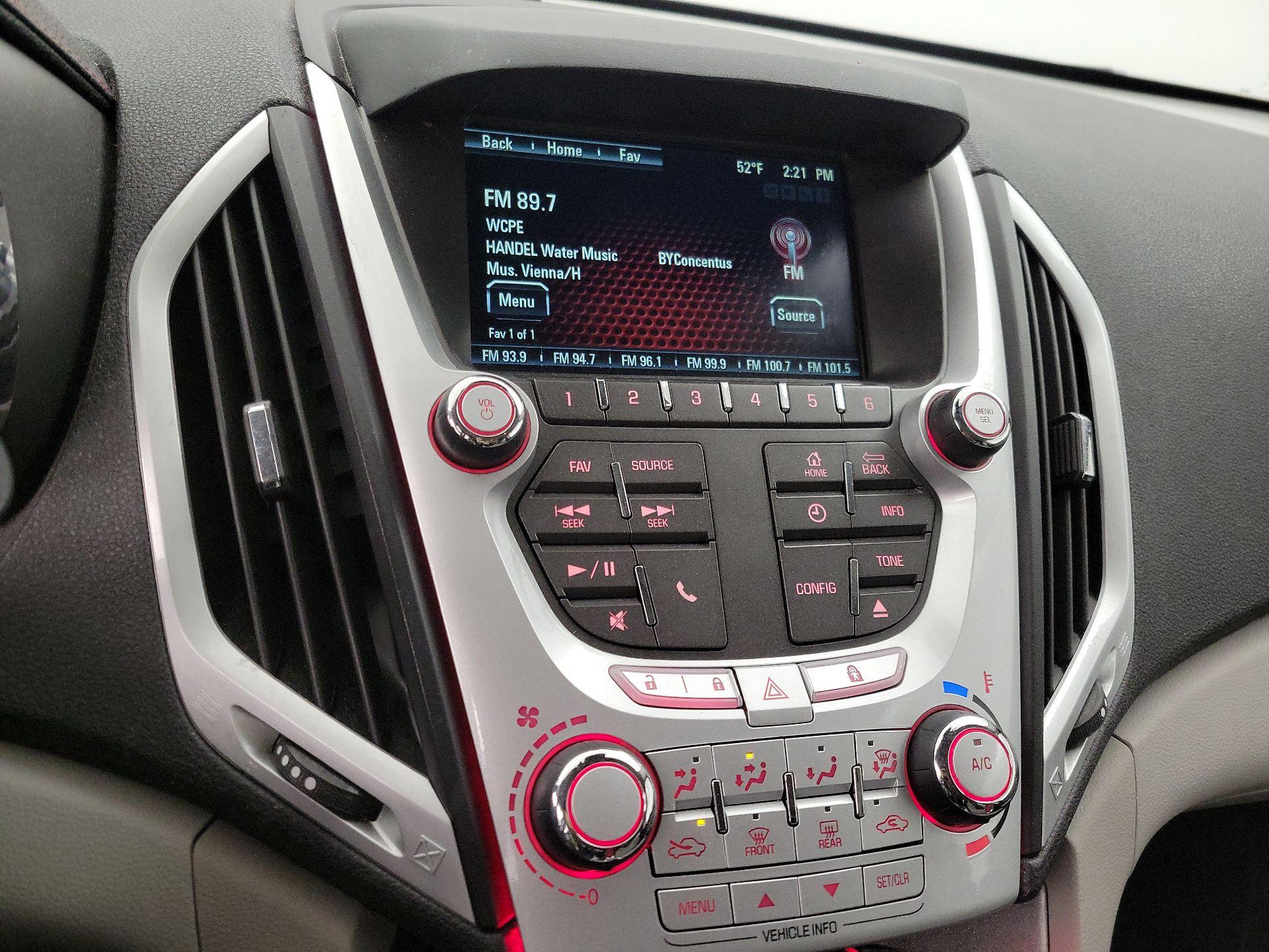 Thumbnail: 2015 GMC Terrain - 15