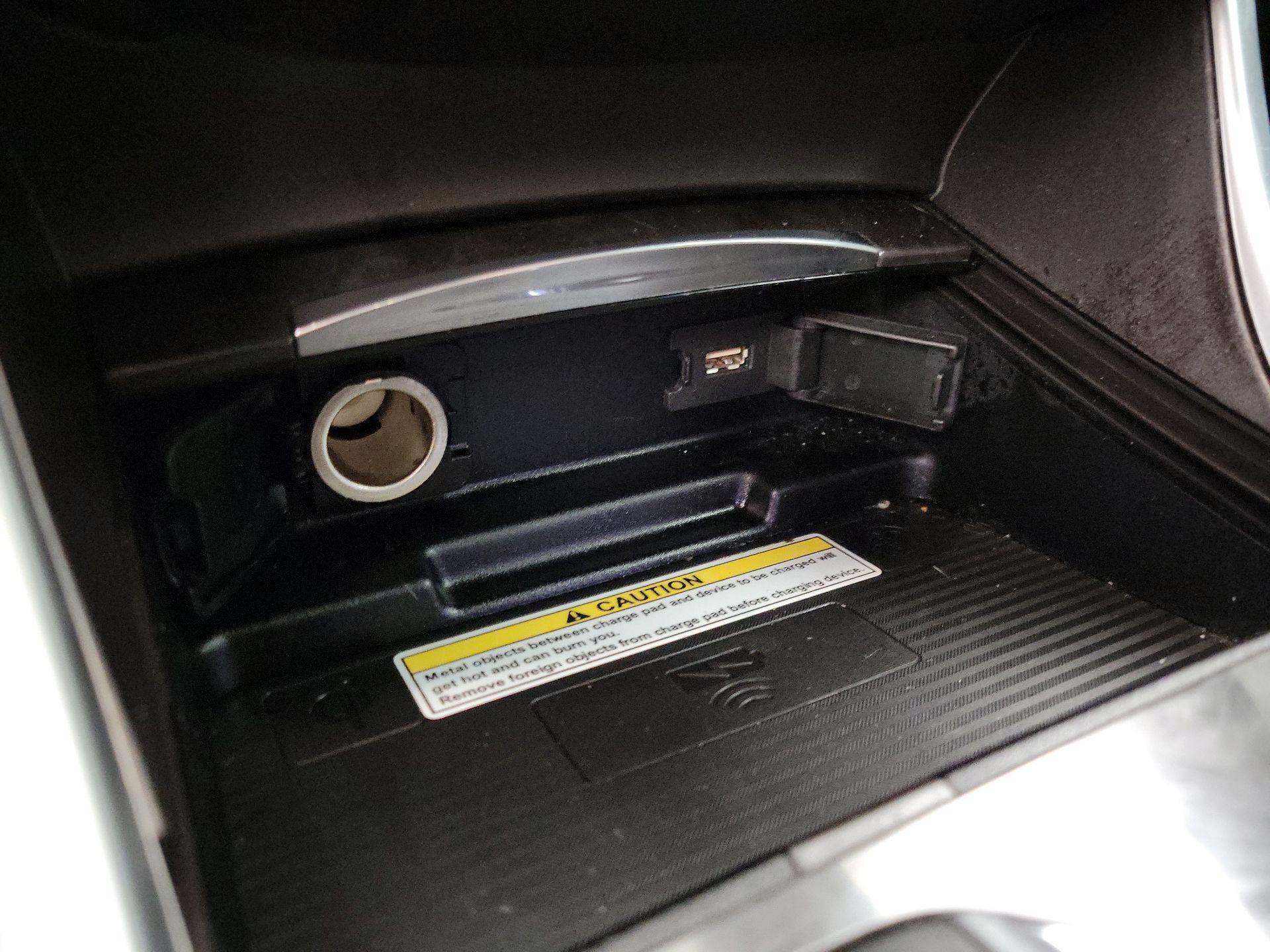 Thumbnail: 2018 Acura TLX - 18