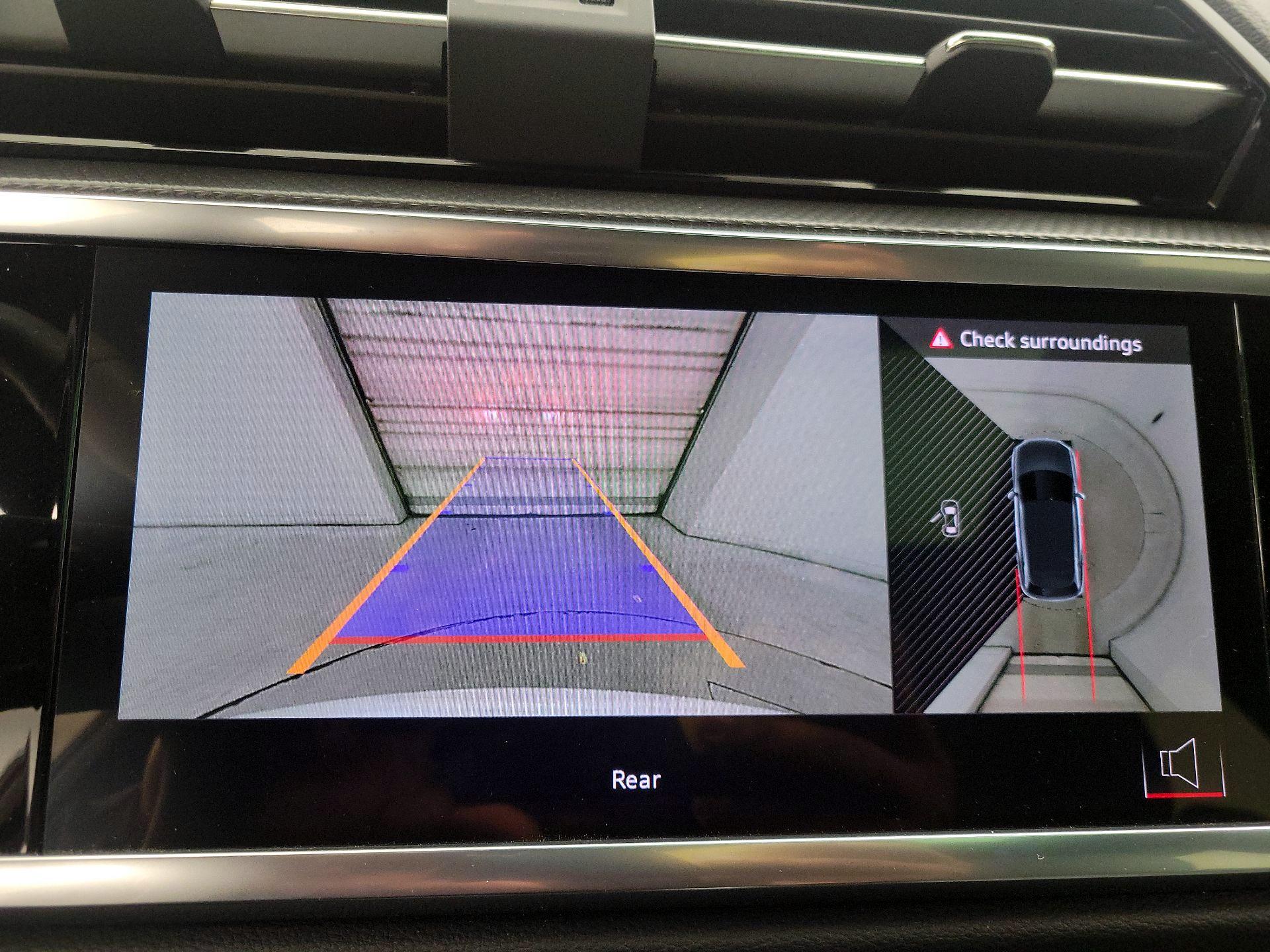 Thumbnail: 2024 Audi Q3 - 14