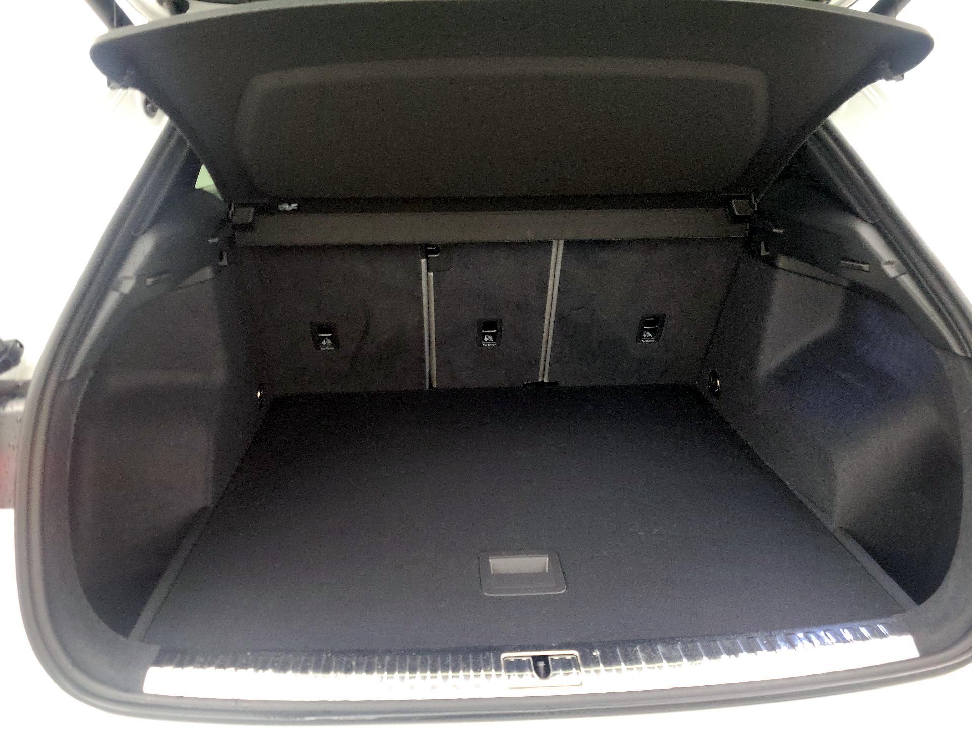 Thumbnail: 2024 Audi Q3 - 20