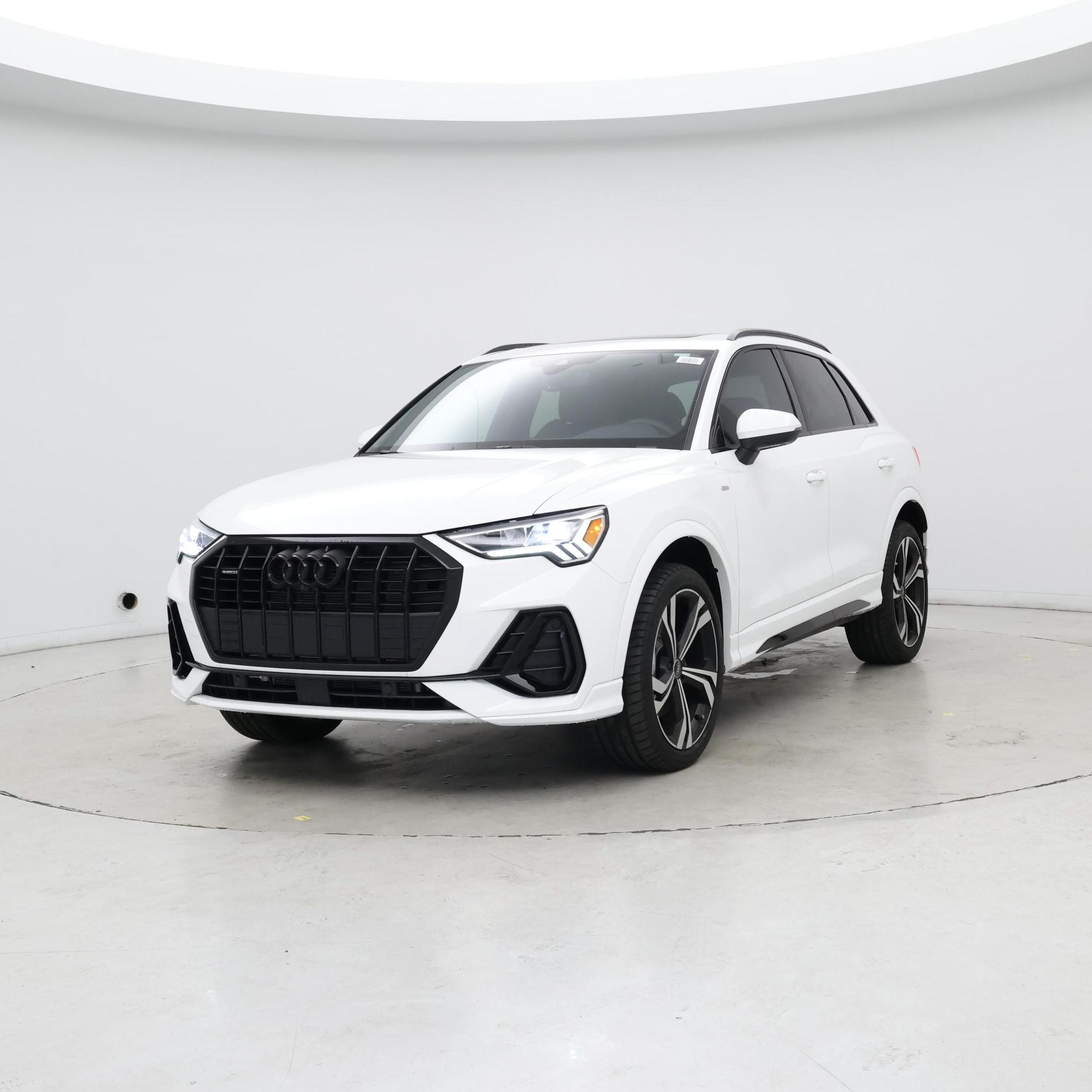 Thumbnail: 2024 Audi Q3 - 4