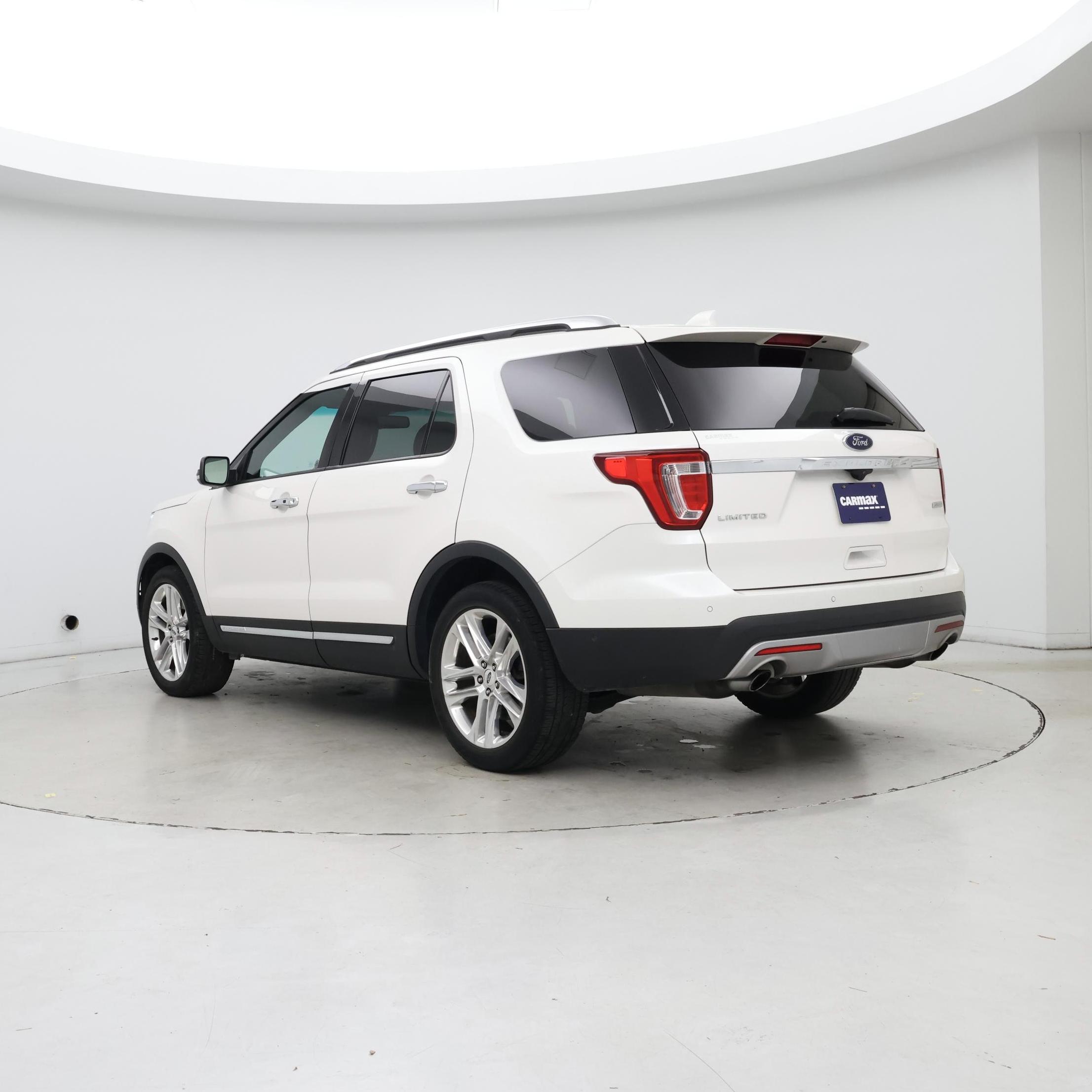 Thumbnail: 2017 Ford Explorer - 2