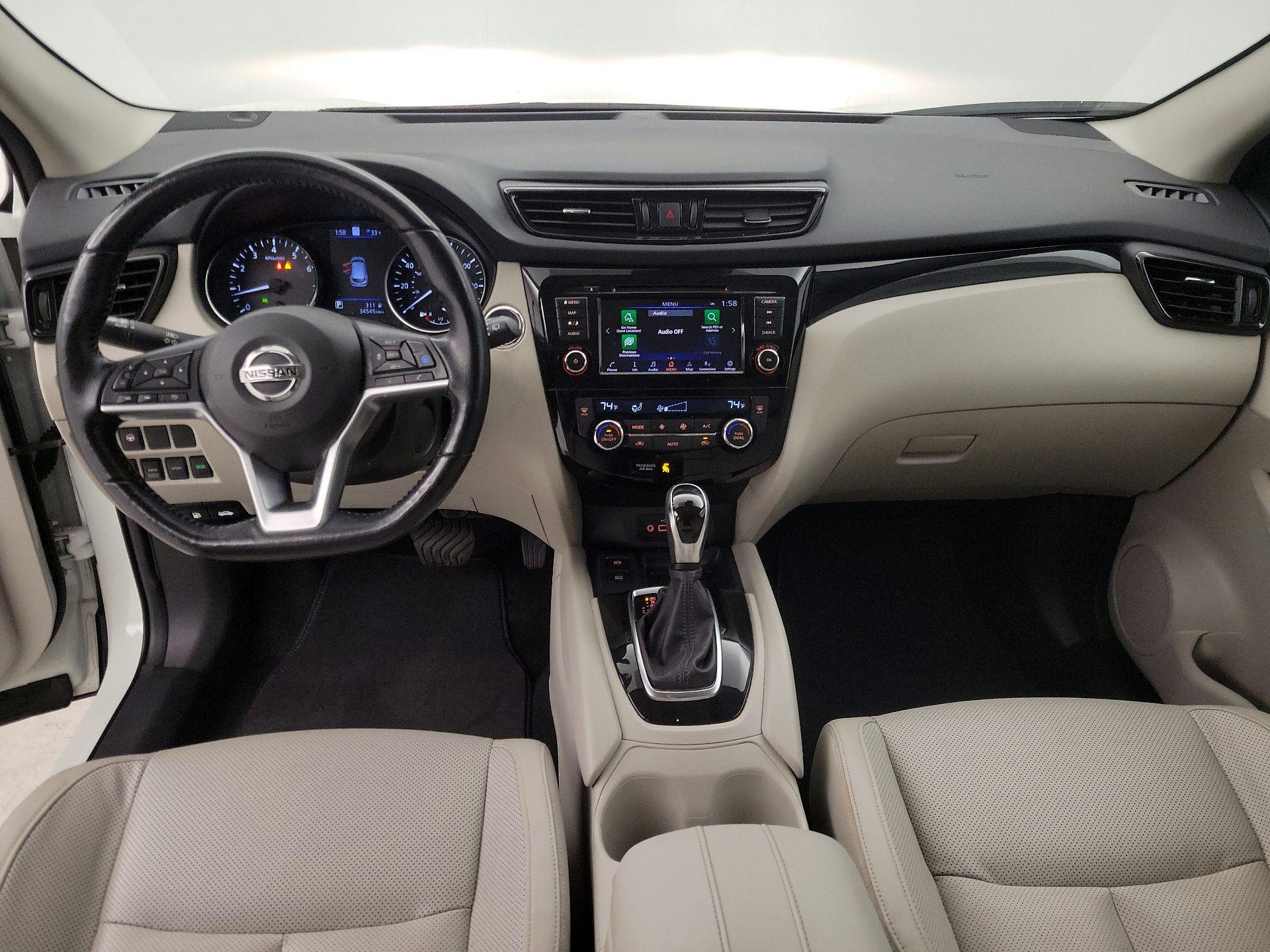 Thumbnail: 2022 Nissan Rogue Sport - 9