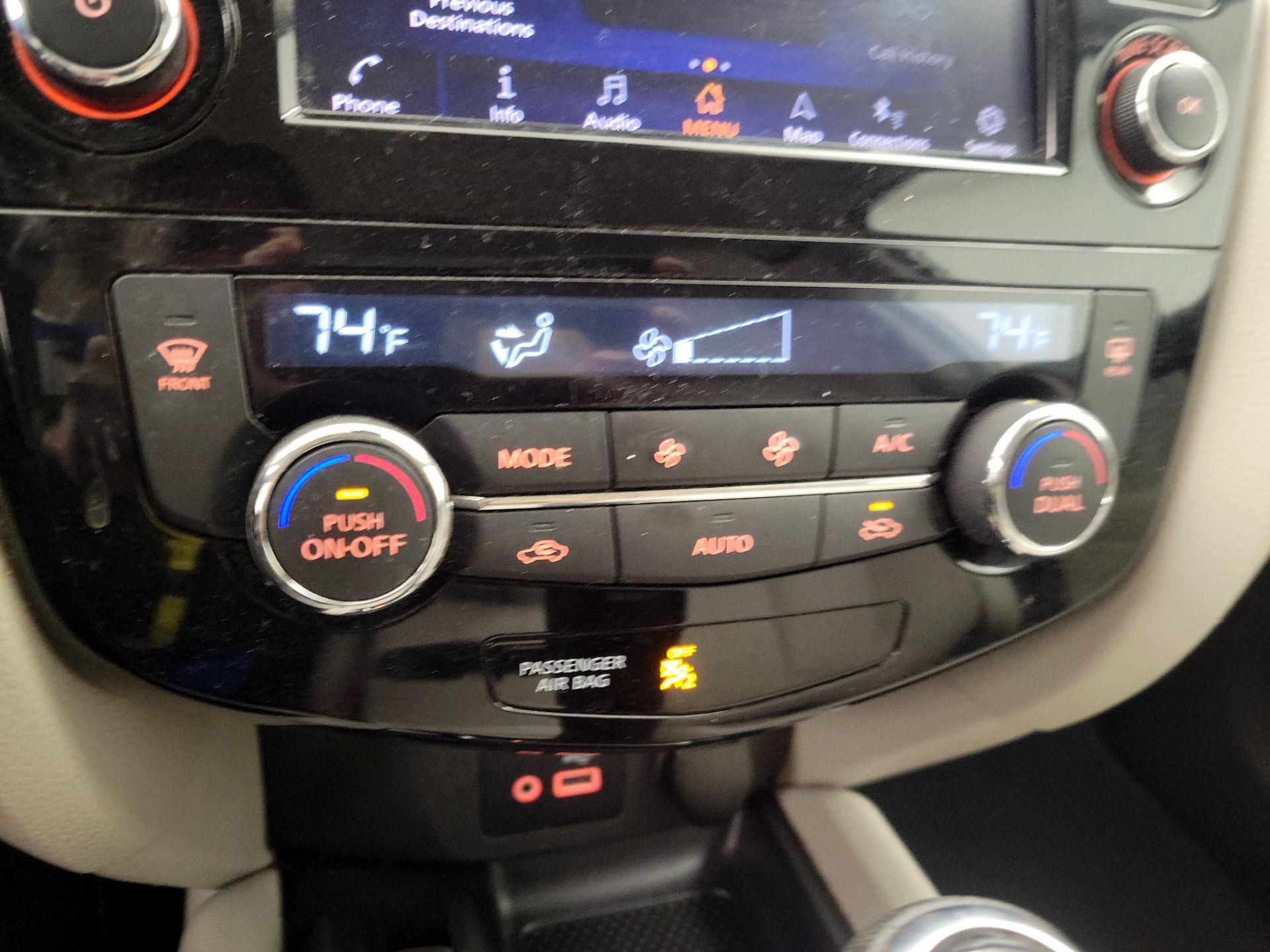 Thumbnail: 2022 Nissan Rogue Sport - 16