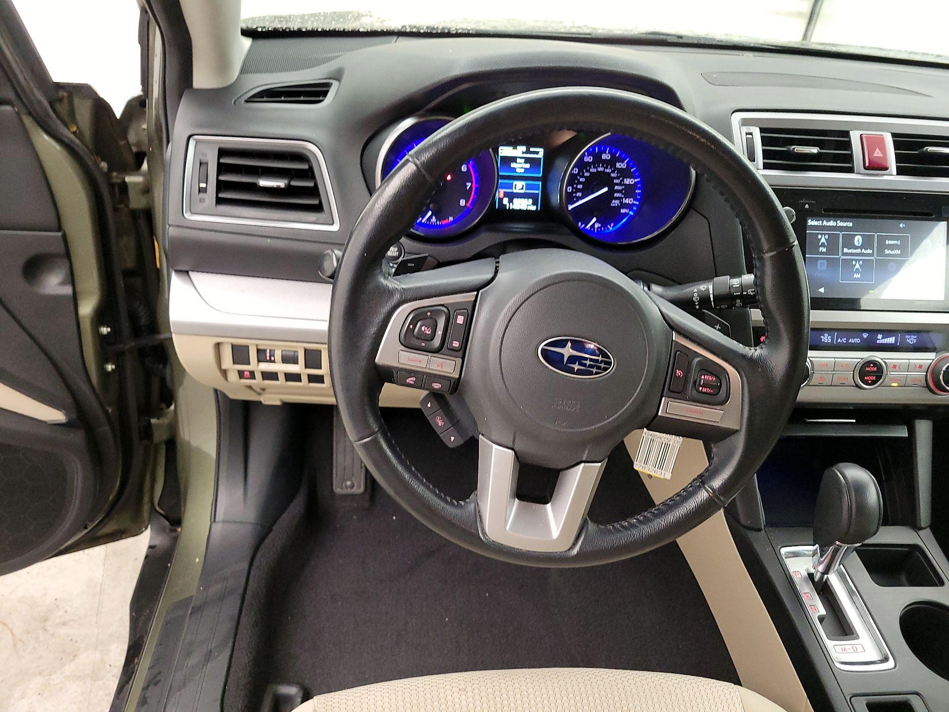 Thumbnail: 2015 Subaru Outback - 10