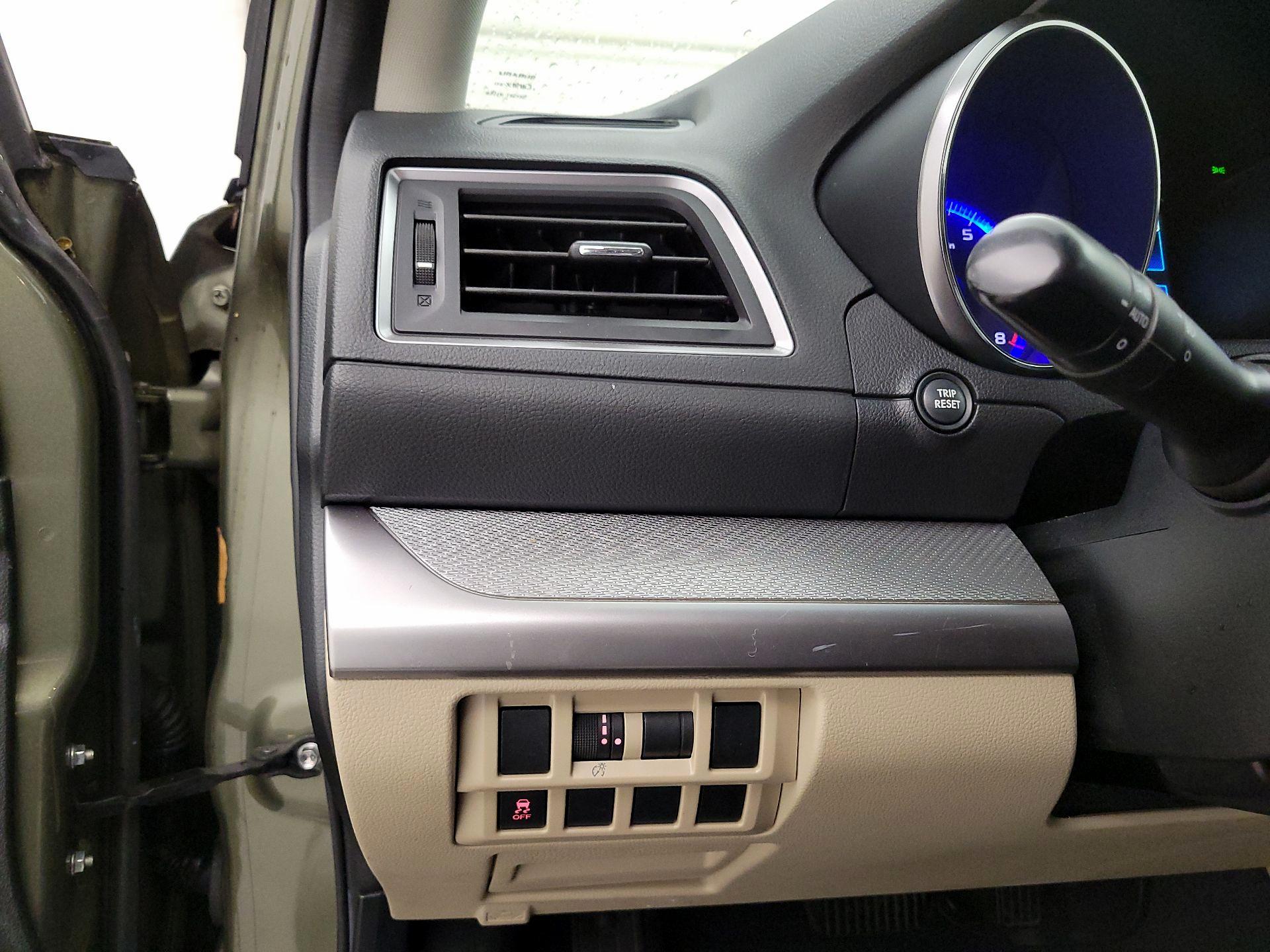 Thumbnail: 2015 Subaru Outback - 13