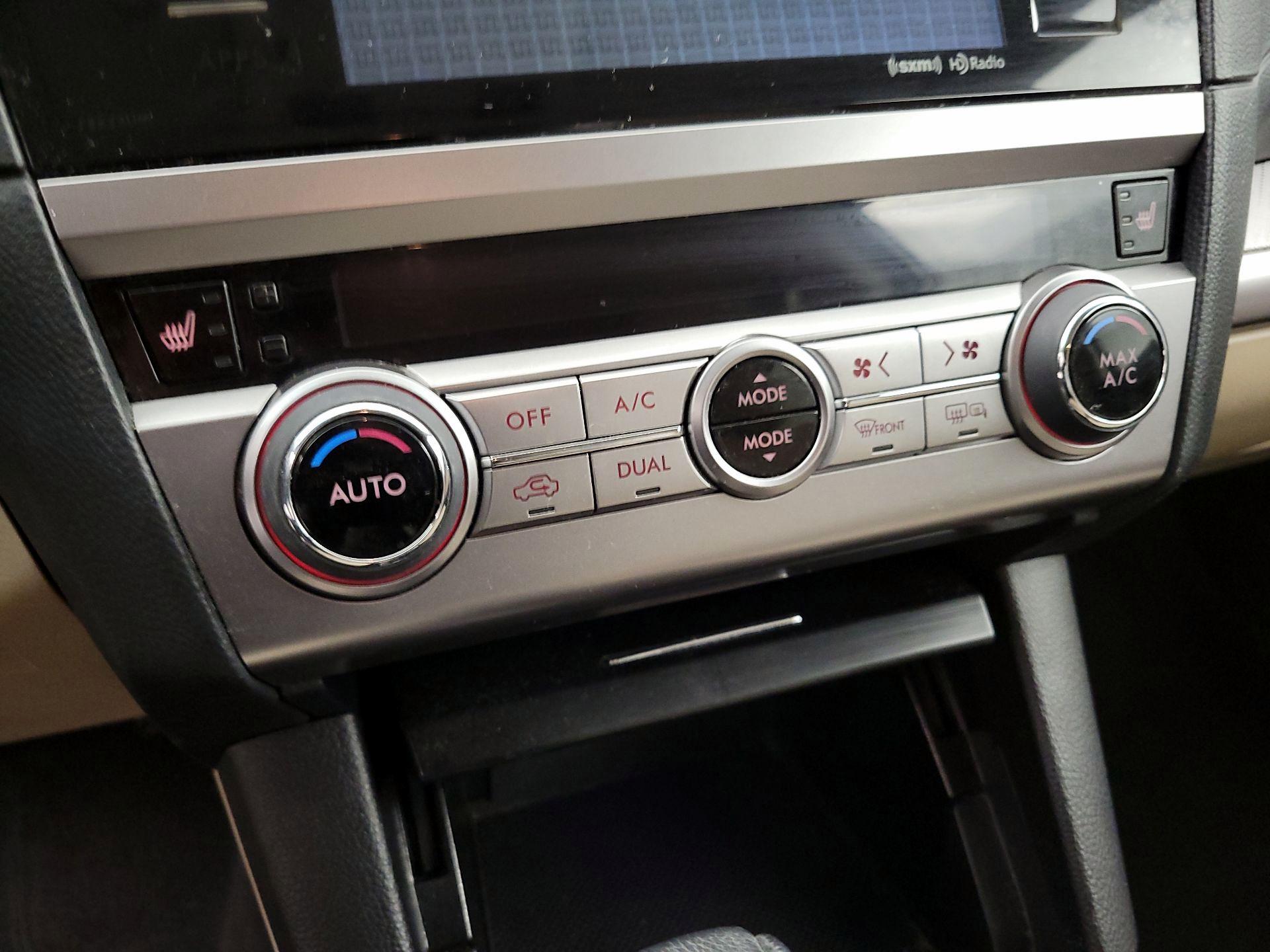 Thumbnail: 2015 Subaru Outback - 16