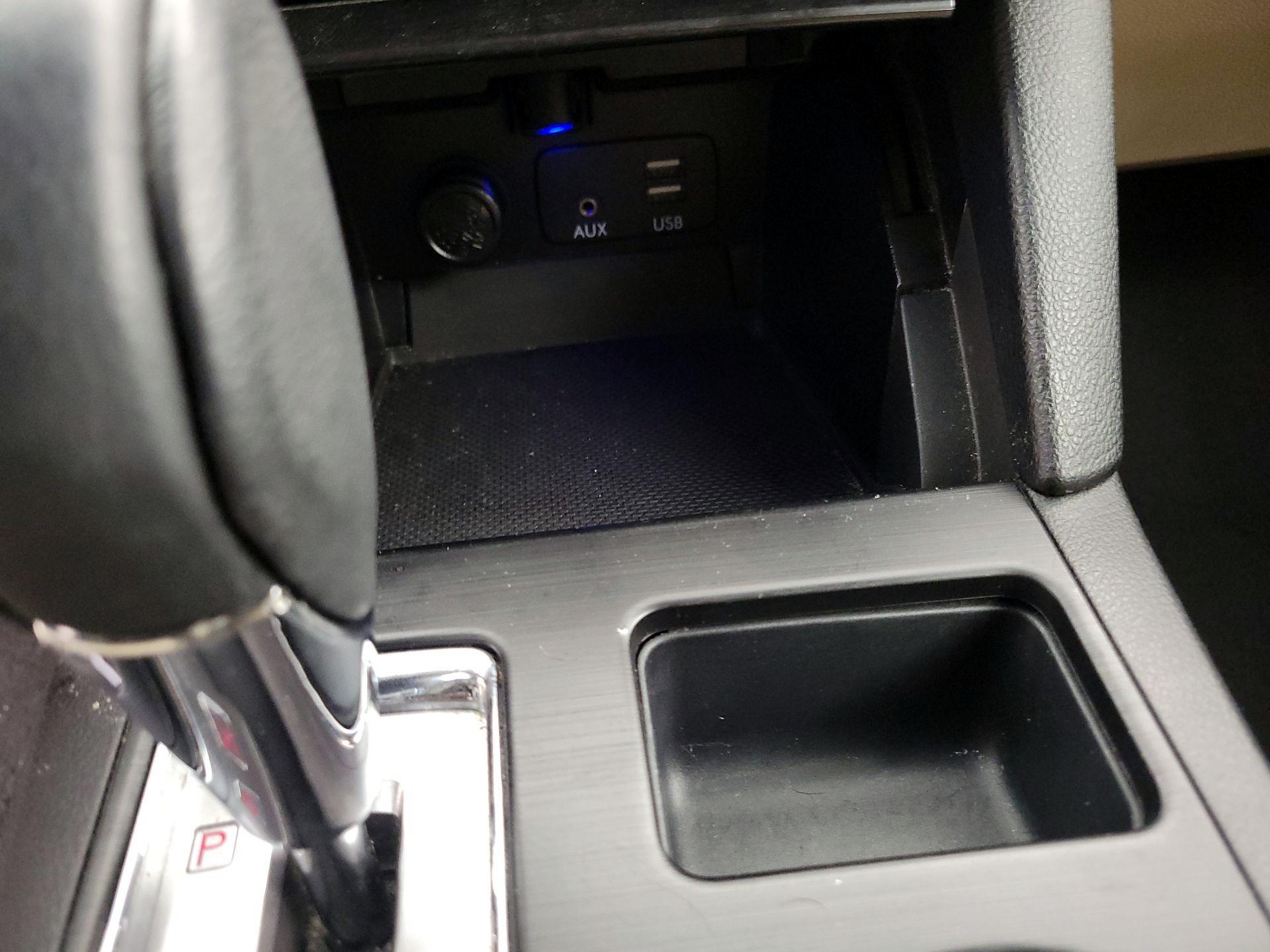 Thumbnail: 2015 Subaru Outback - 18