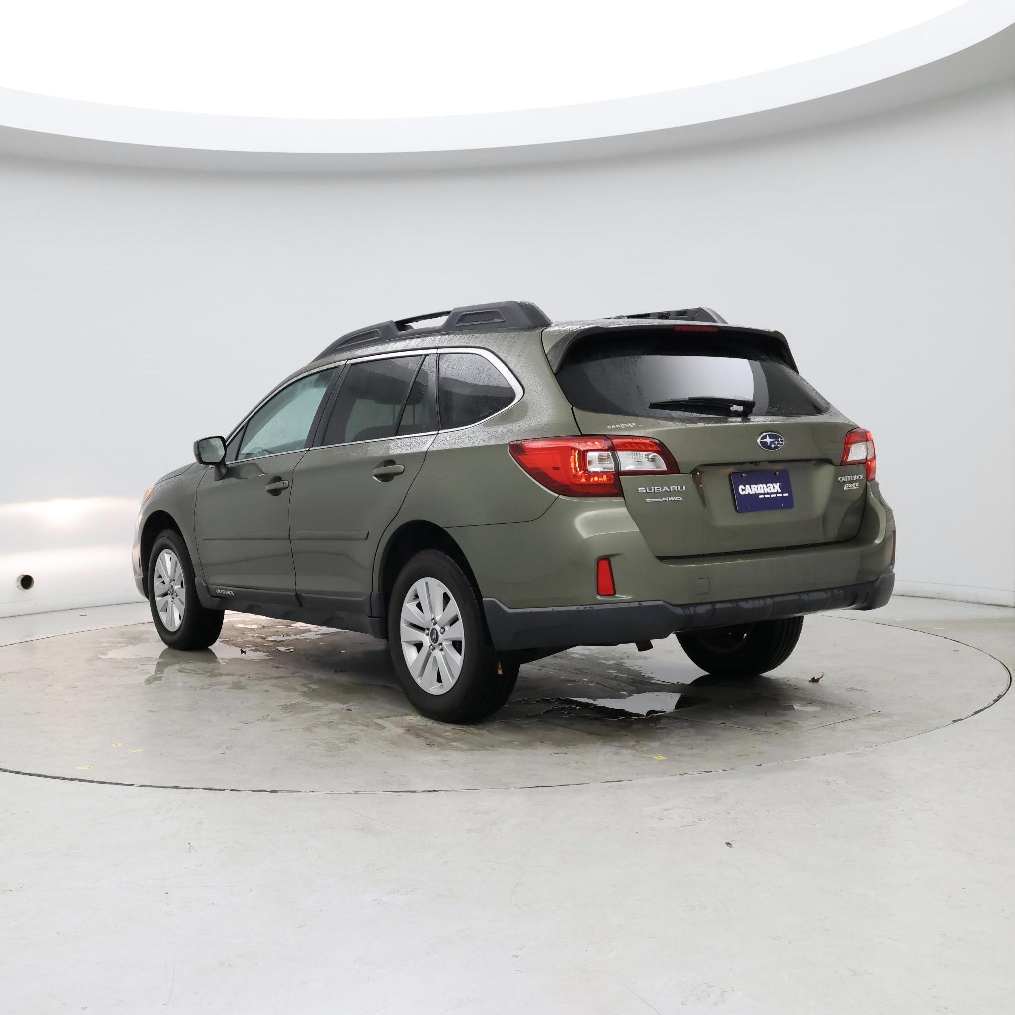 Thumbnail: 2015 Subaru Outback - 2