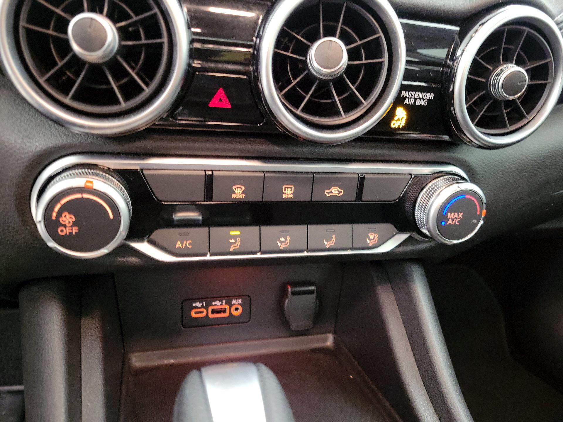 Thumbnail: 2023 Nissan Sentra - 16