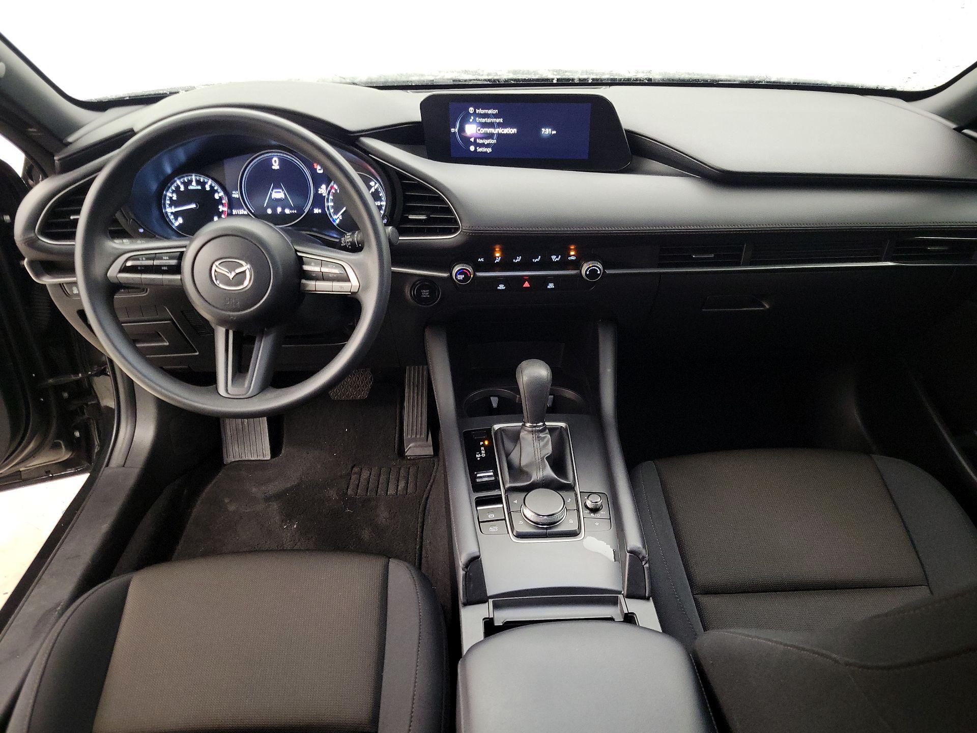 Thumbnail: 2022 Mazda Mazda3 - 9