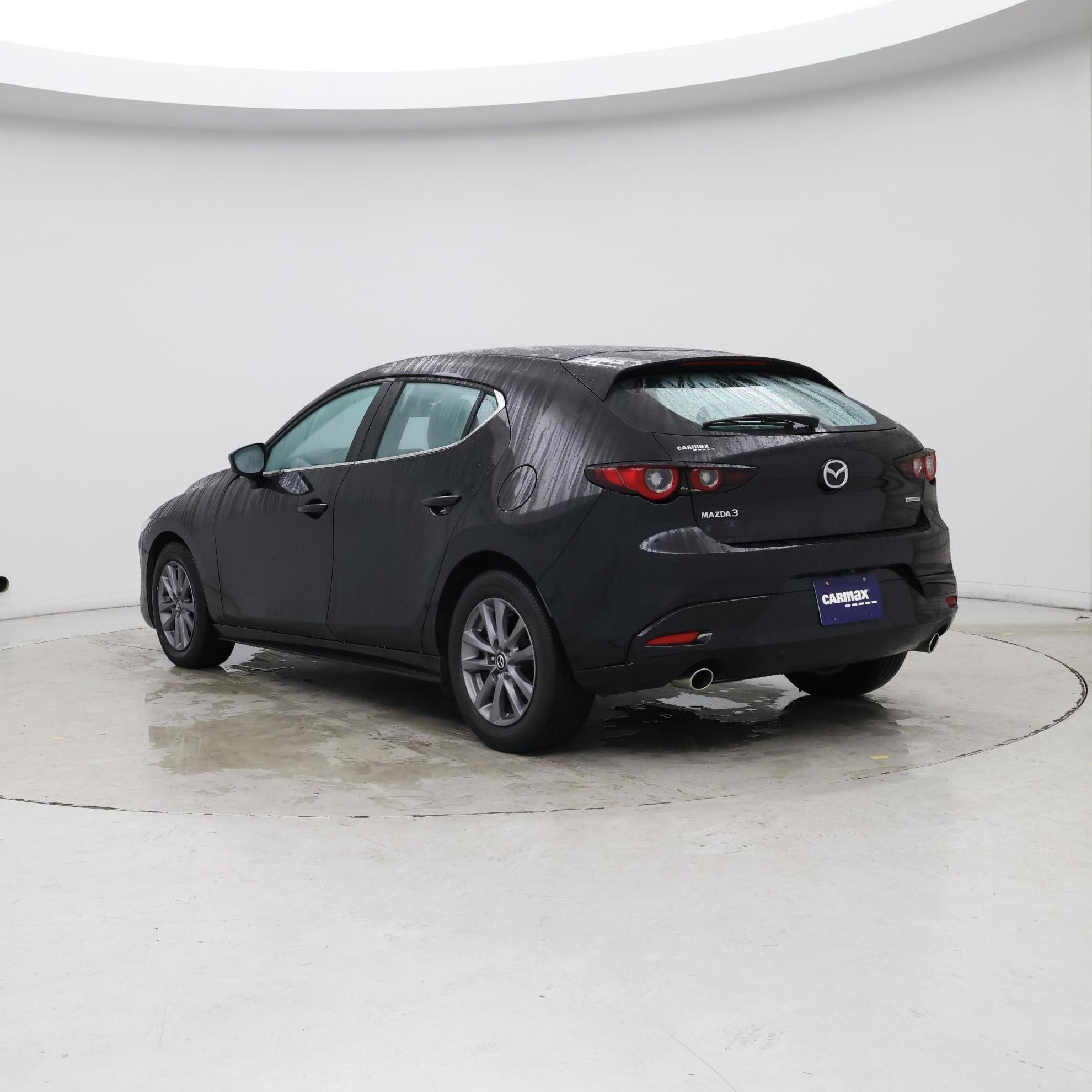 Thumbnail: 2022 Mazda Mazda3 - 2