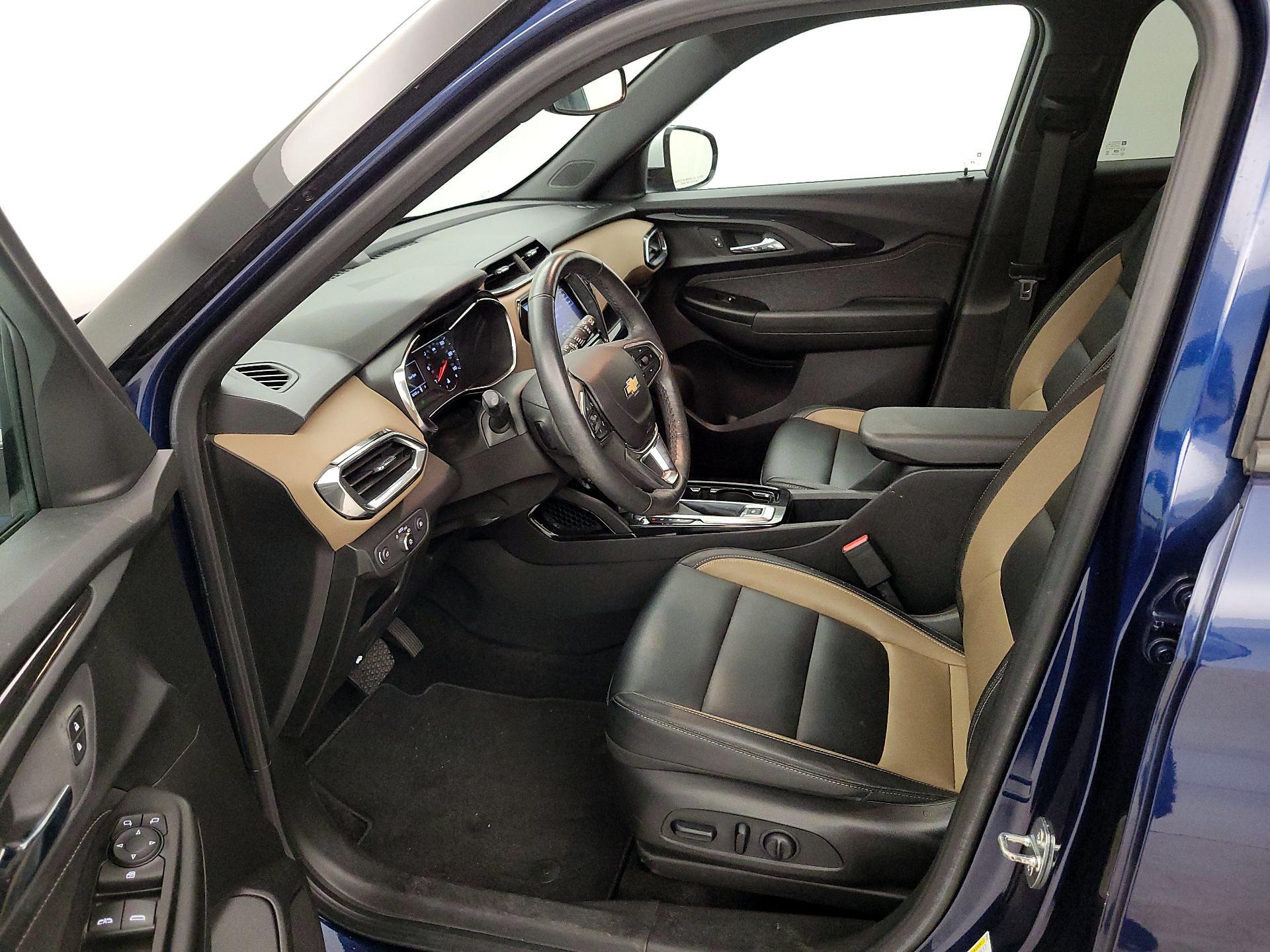 Thumbnail: 2022 Chevrolet TrailBlazer - 11