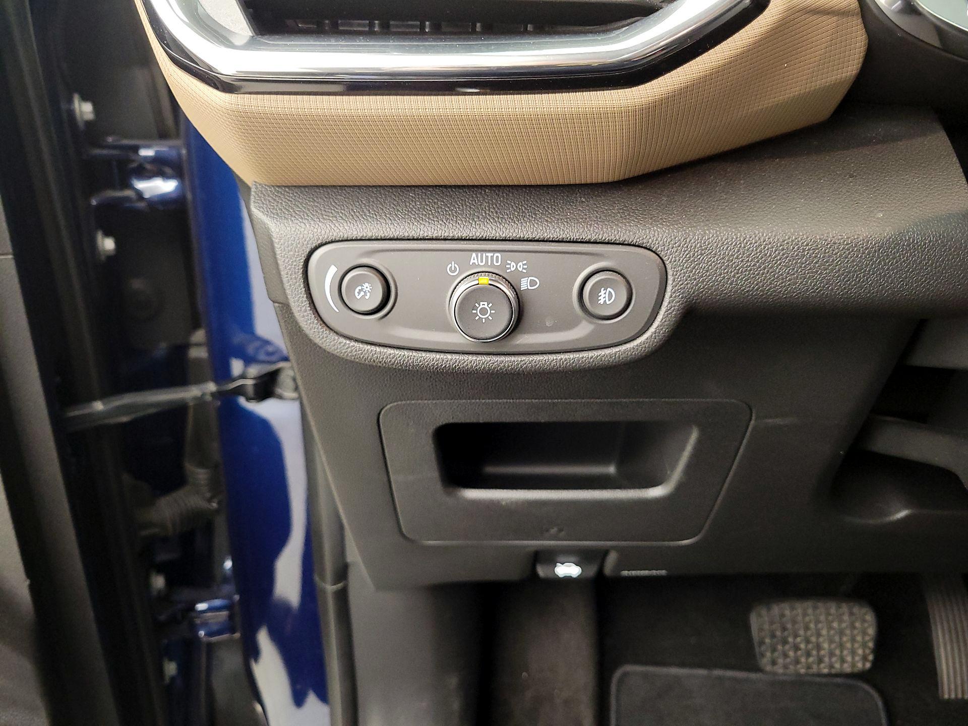 Thumbnail: 2022 Chevrolet TrailBlazer - 13