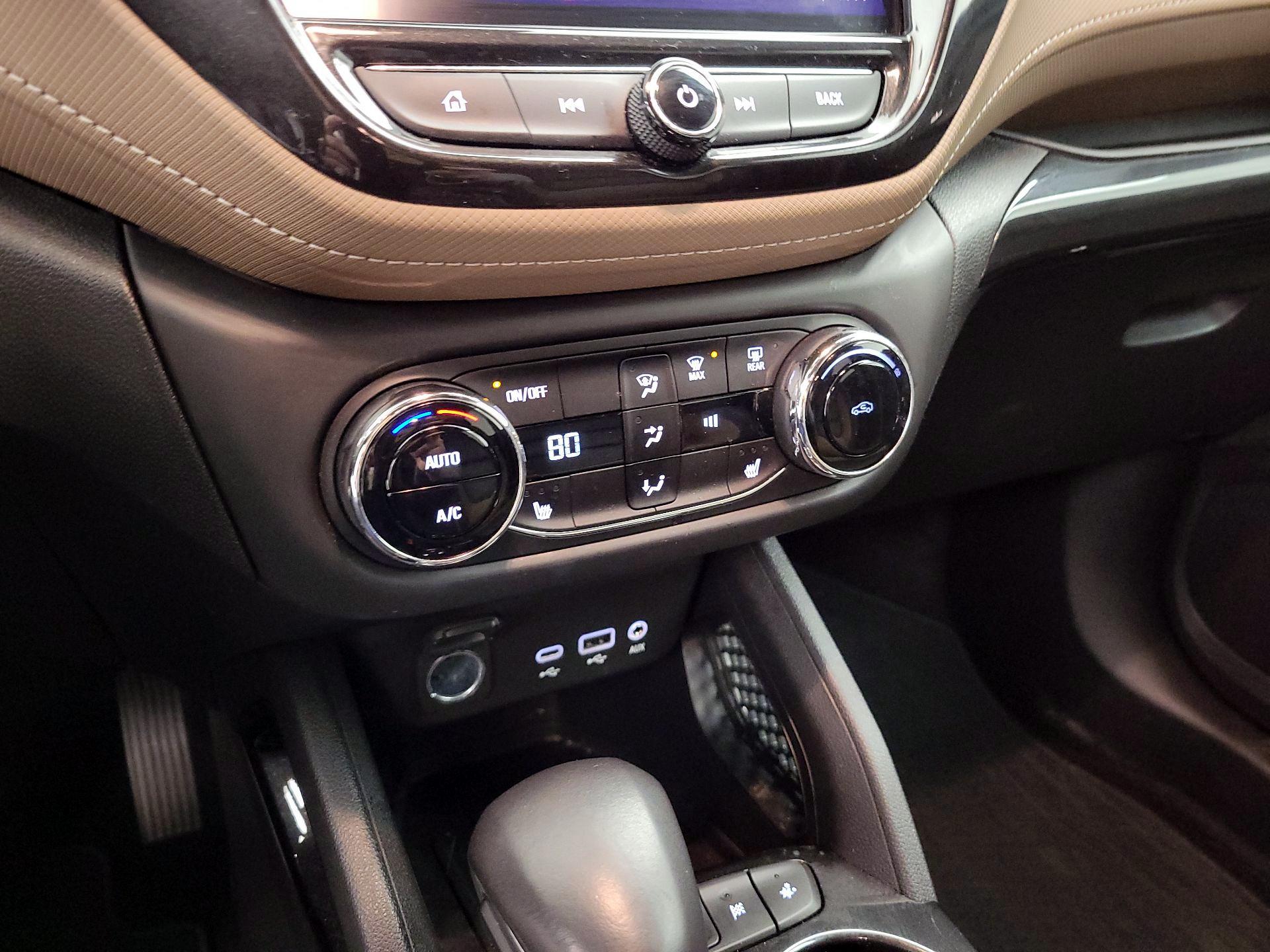 Thumbnail: 2022 Chevrolet TrailBlazer - 16