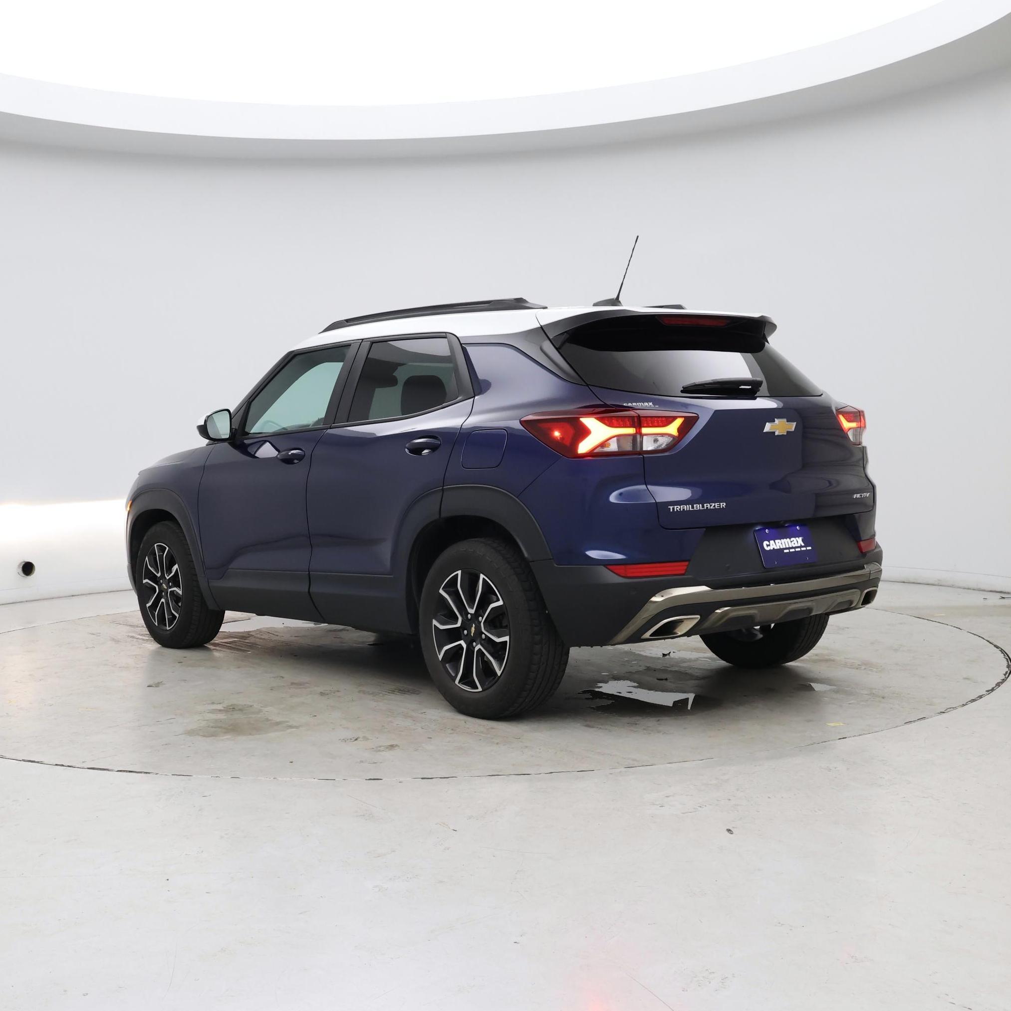 Thumbnail: 2022 Chevrolet TrailBlazer - 2