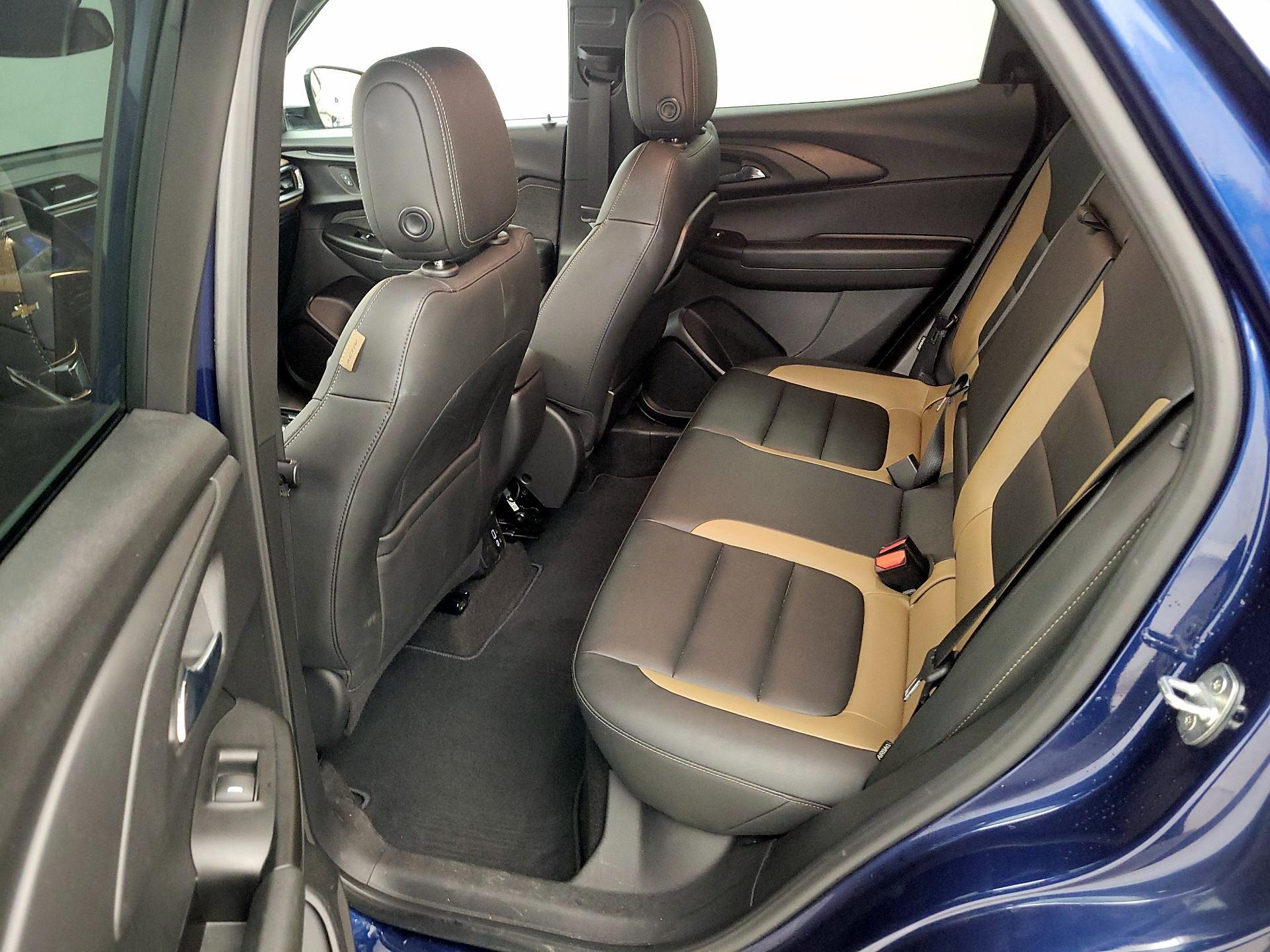 Thumbnail: 2022 Chevrolet TrailBlazer - 19