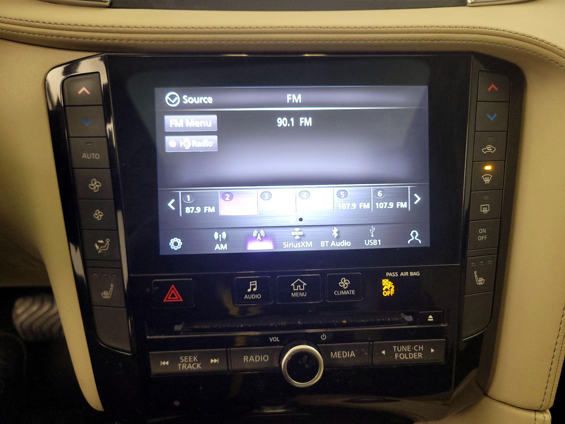 Thumbnail: 2021 INFINITI QX50 - 15