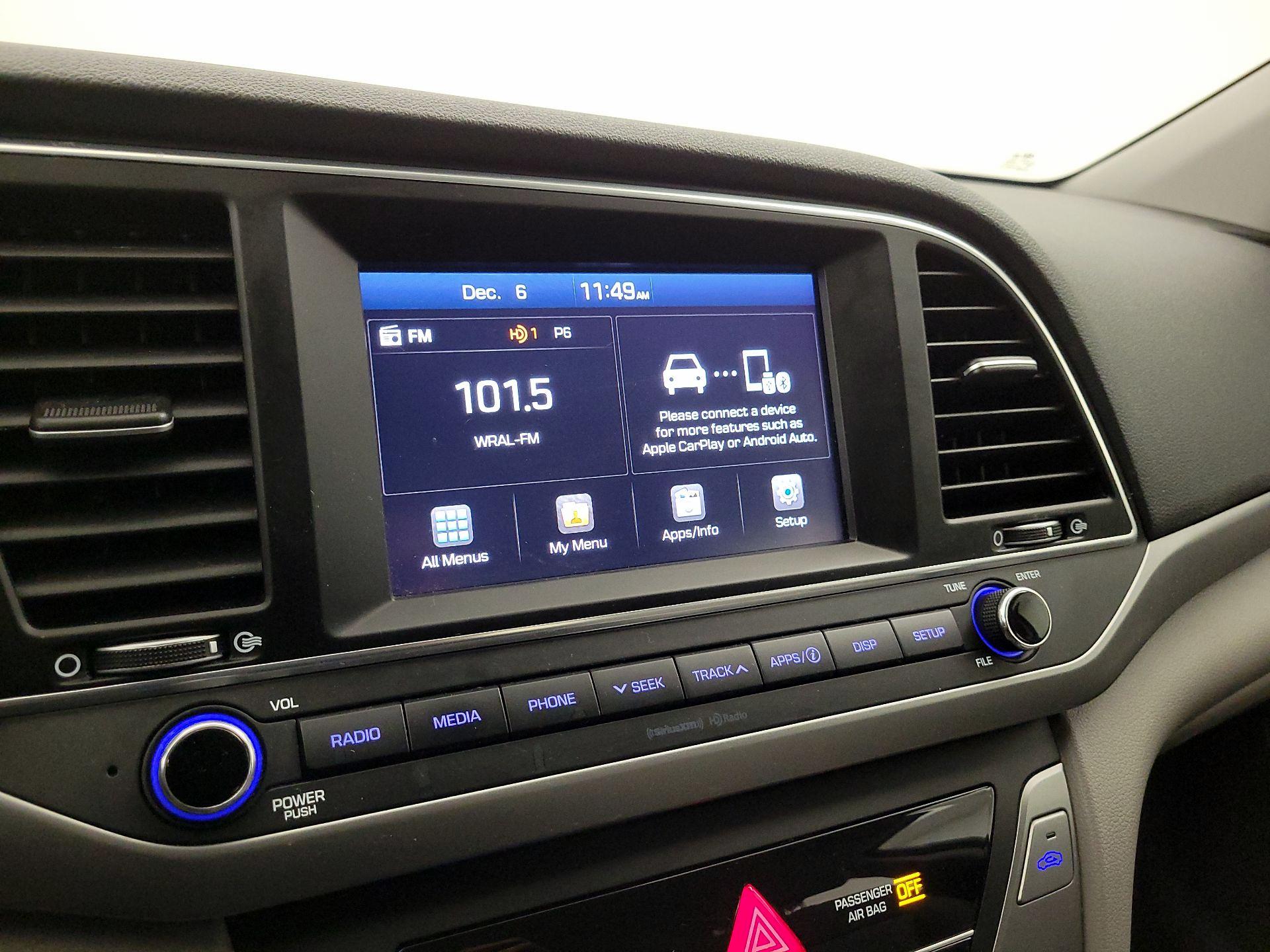 Thumbnail: 2017 Hyundai Elantra - 15