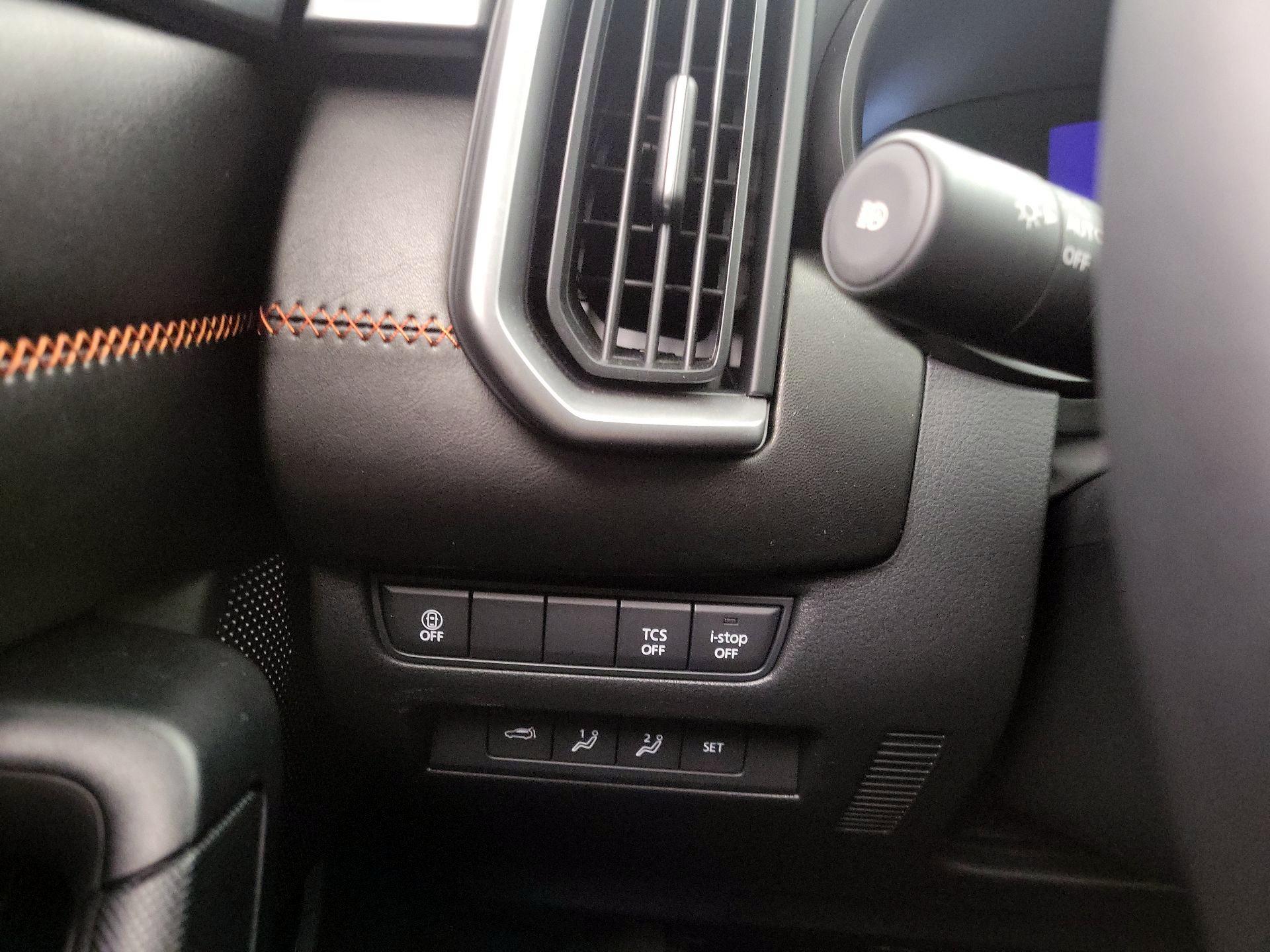 Thumbnail: 2025 Mazda CX-50 - 13