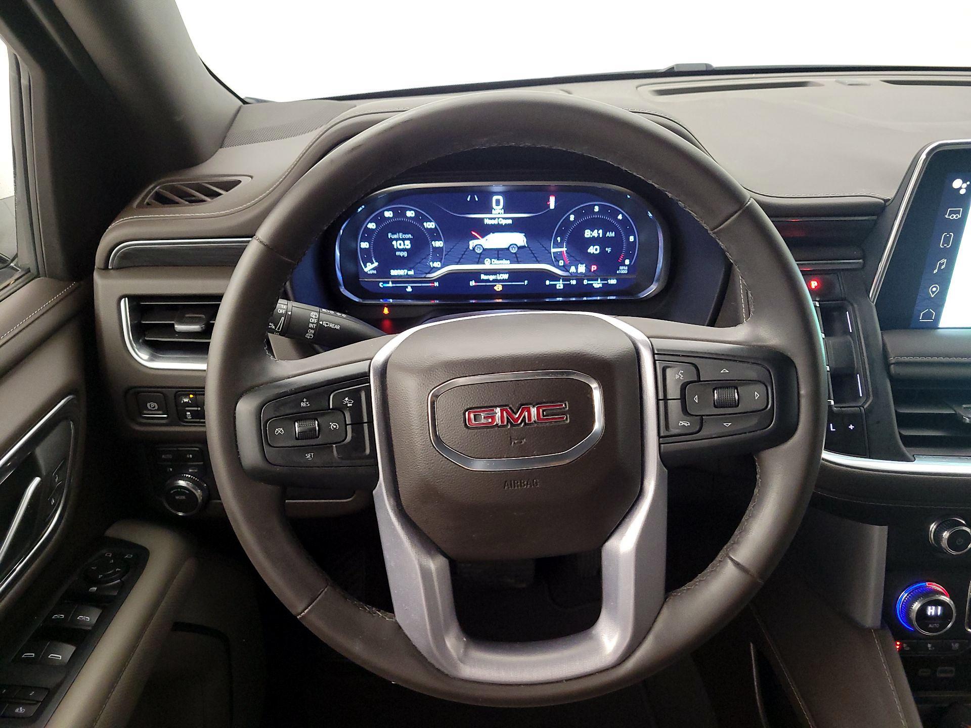 Thumbnail: 2023 GMC Yukon XL - 10