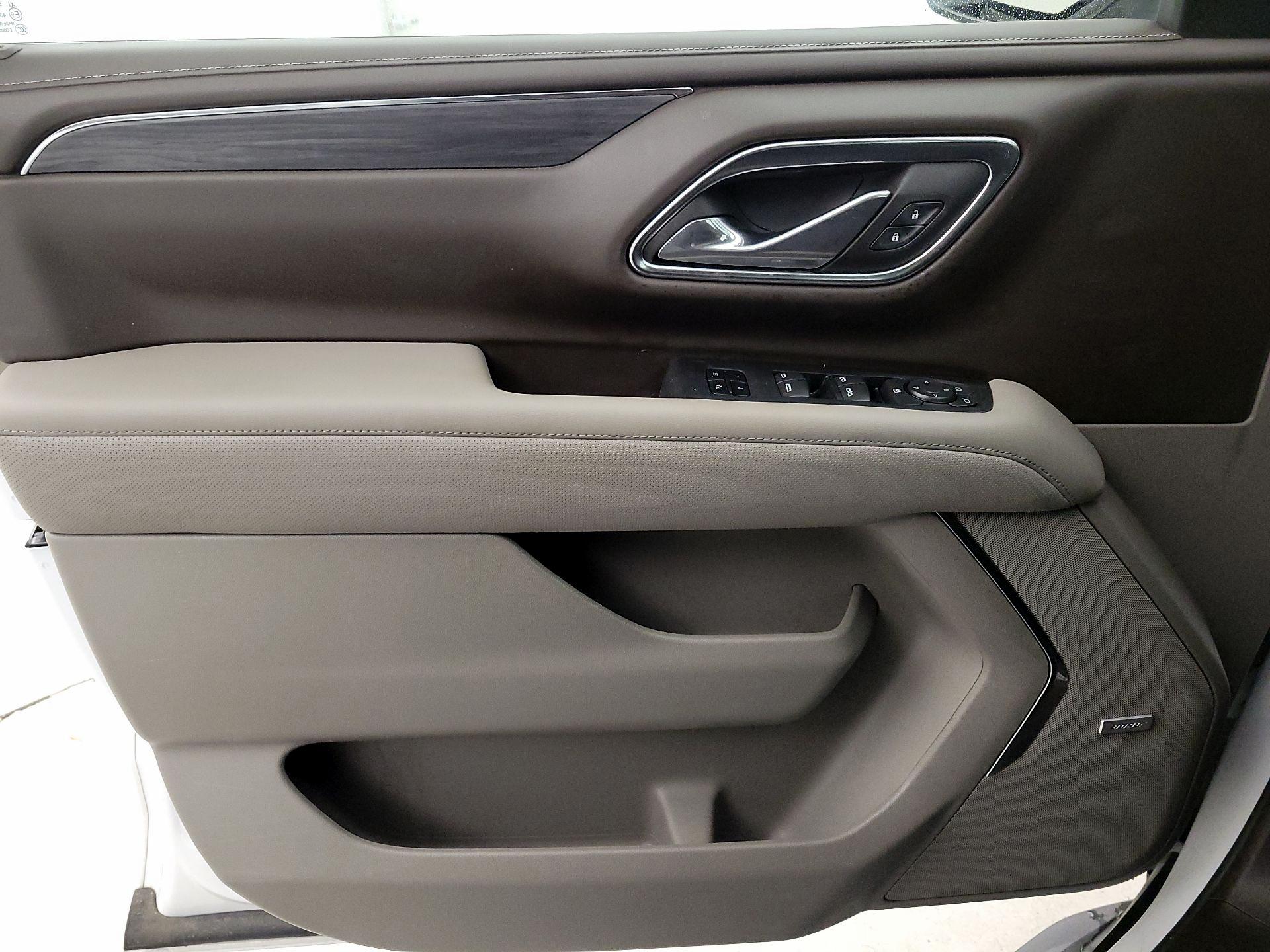 Thumbnail: 2023 GMC Yukon XL - 12