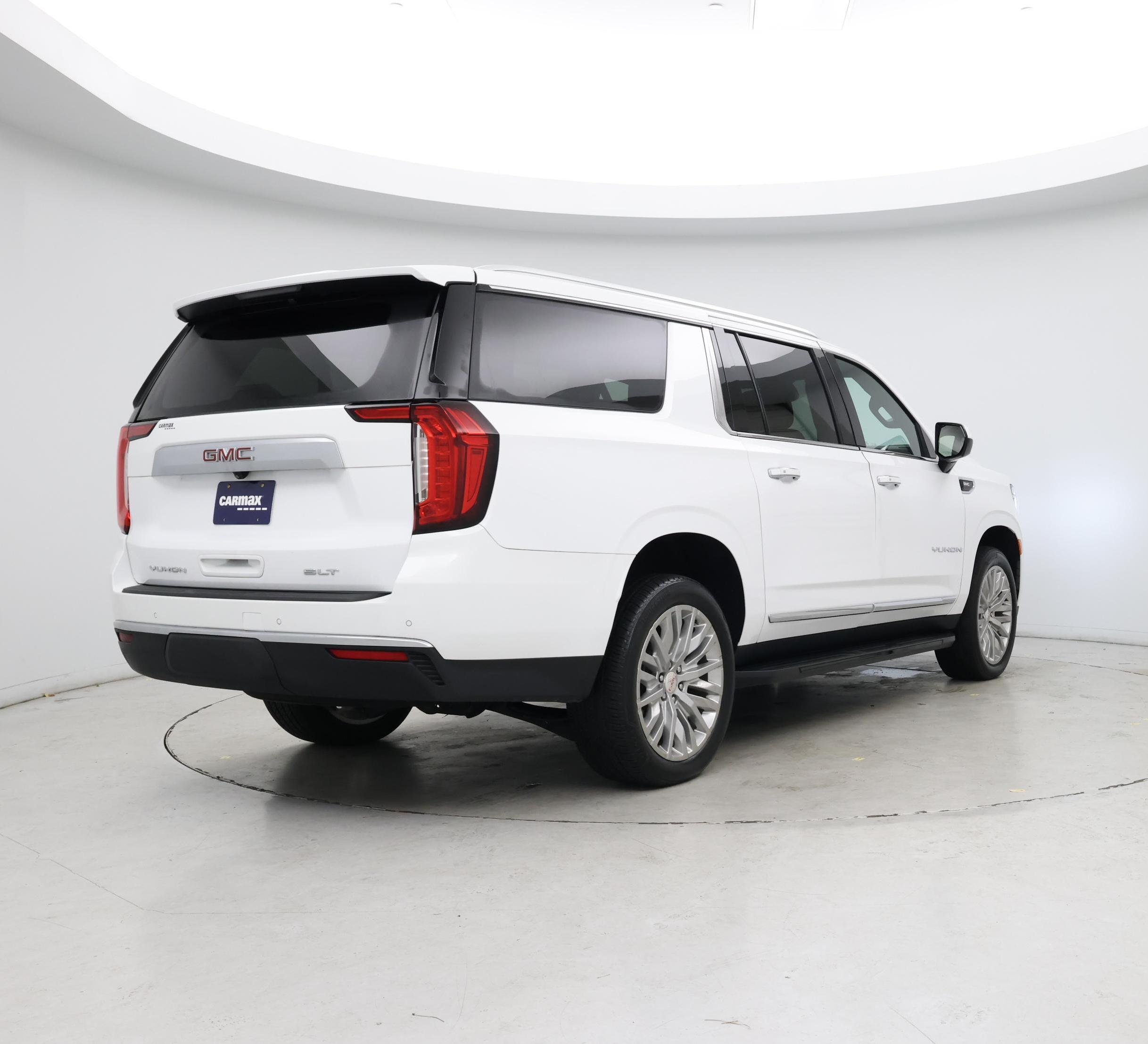 Thumbnail: 2023 GMC Yukon XL - 8