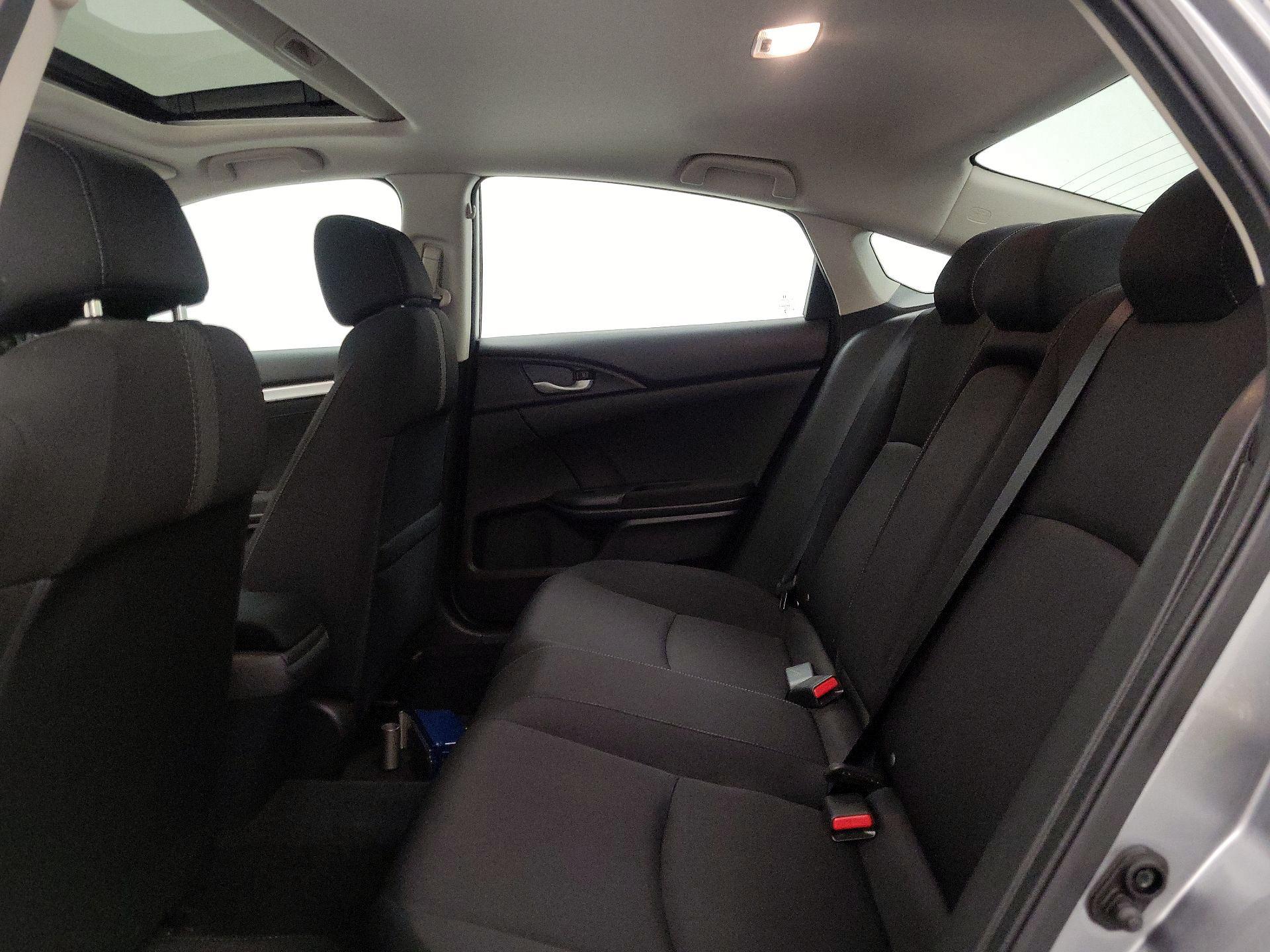 Thumbnail: 2016 Honda Civic - 20