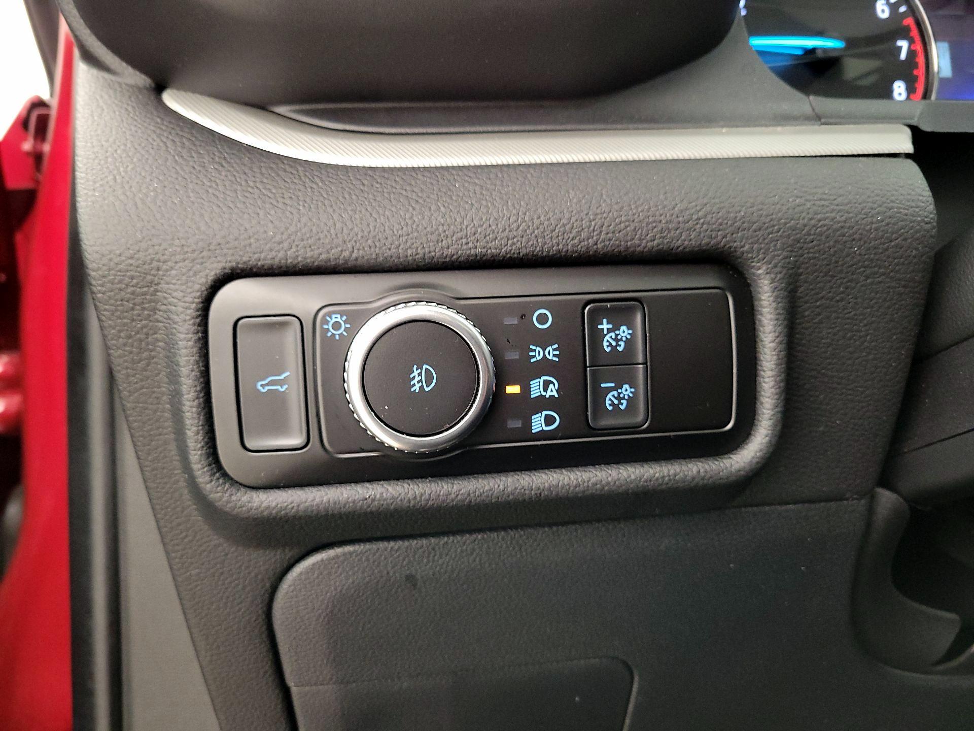 Thumbnail: 2022 Ford Explorer - 13