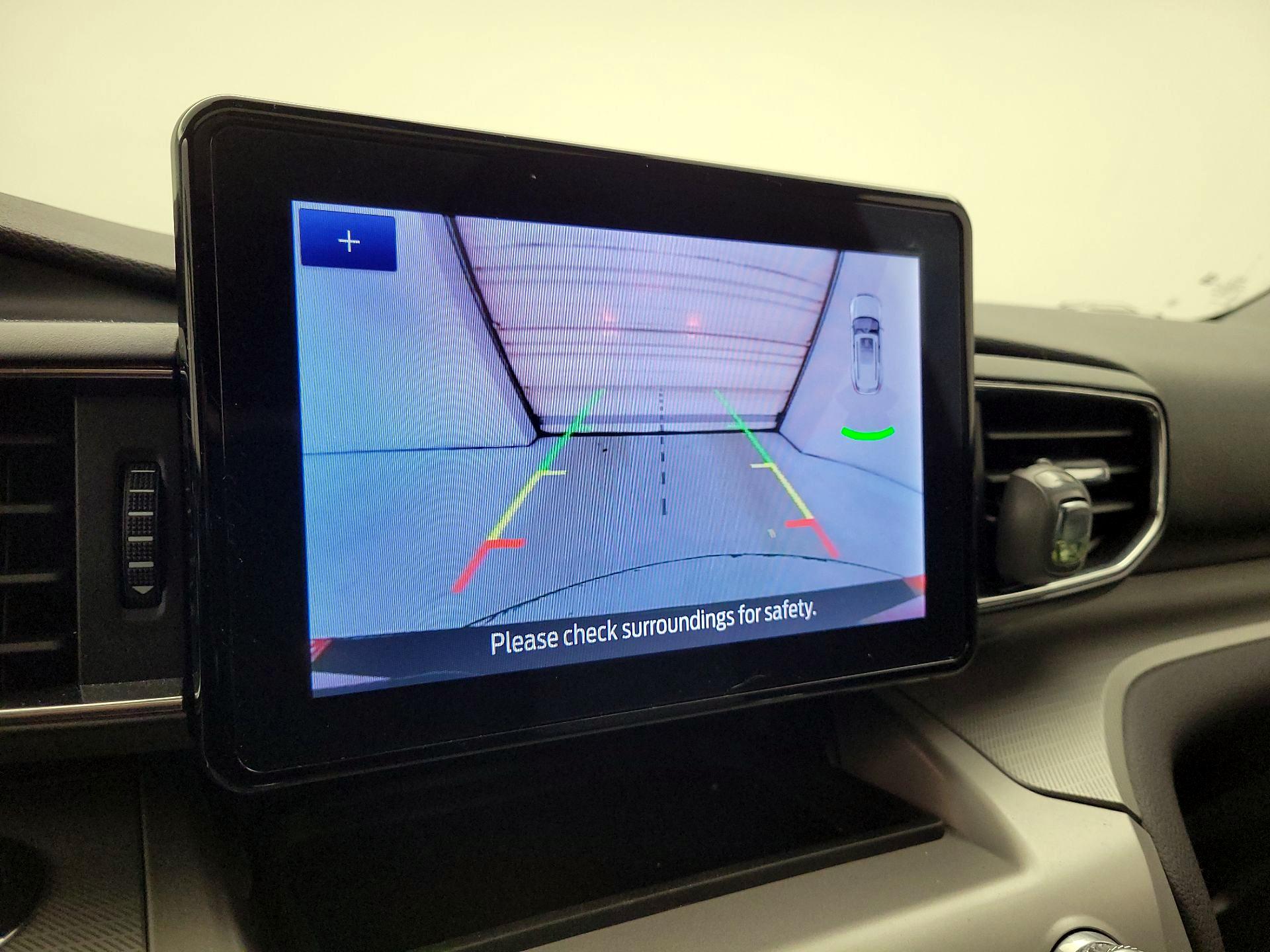 Thumbnail: 2022 Ford Explorer - 14