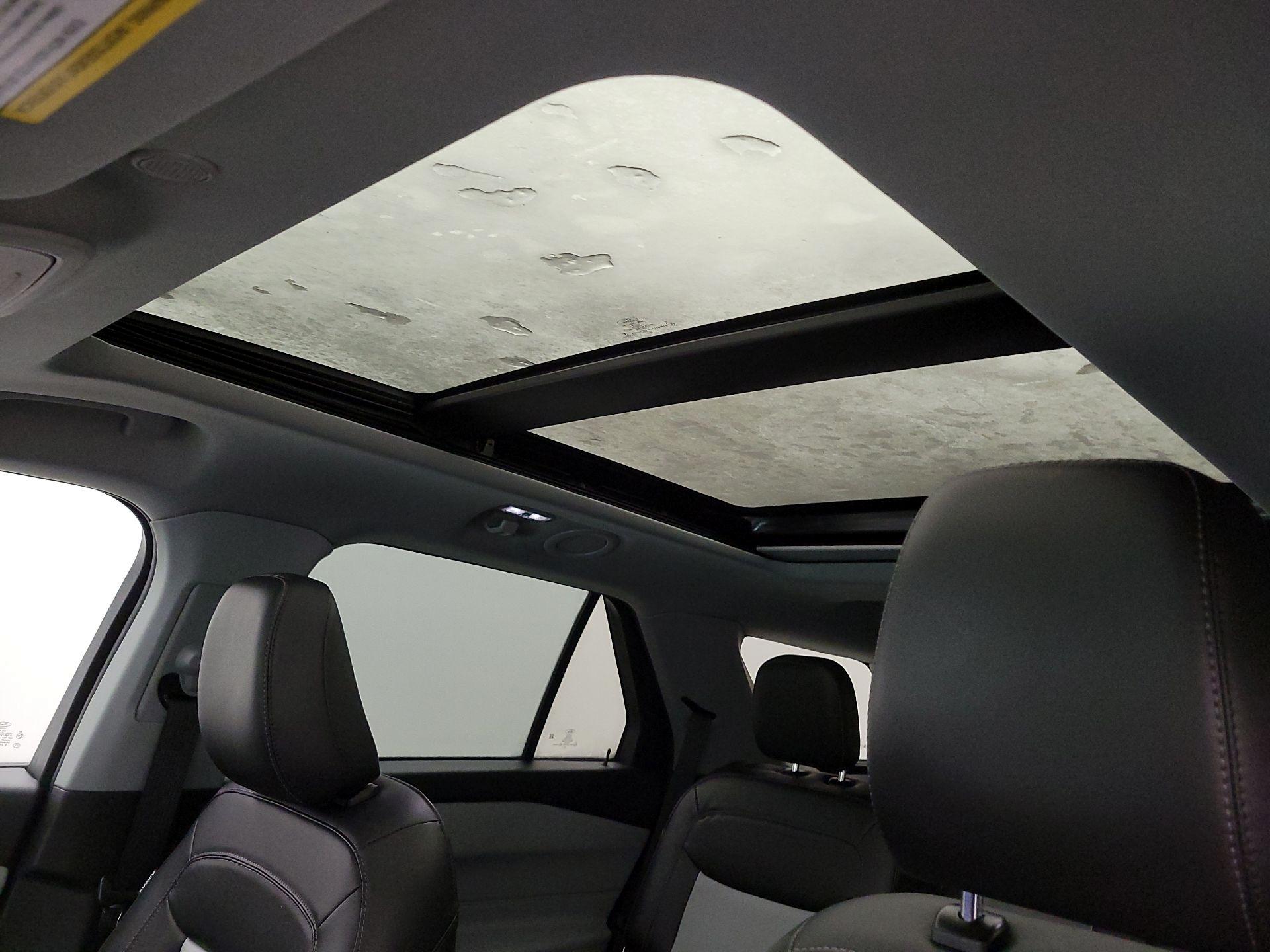 Thumbnail: 2022 Ford Explorer - 19