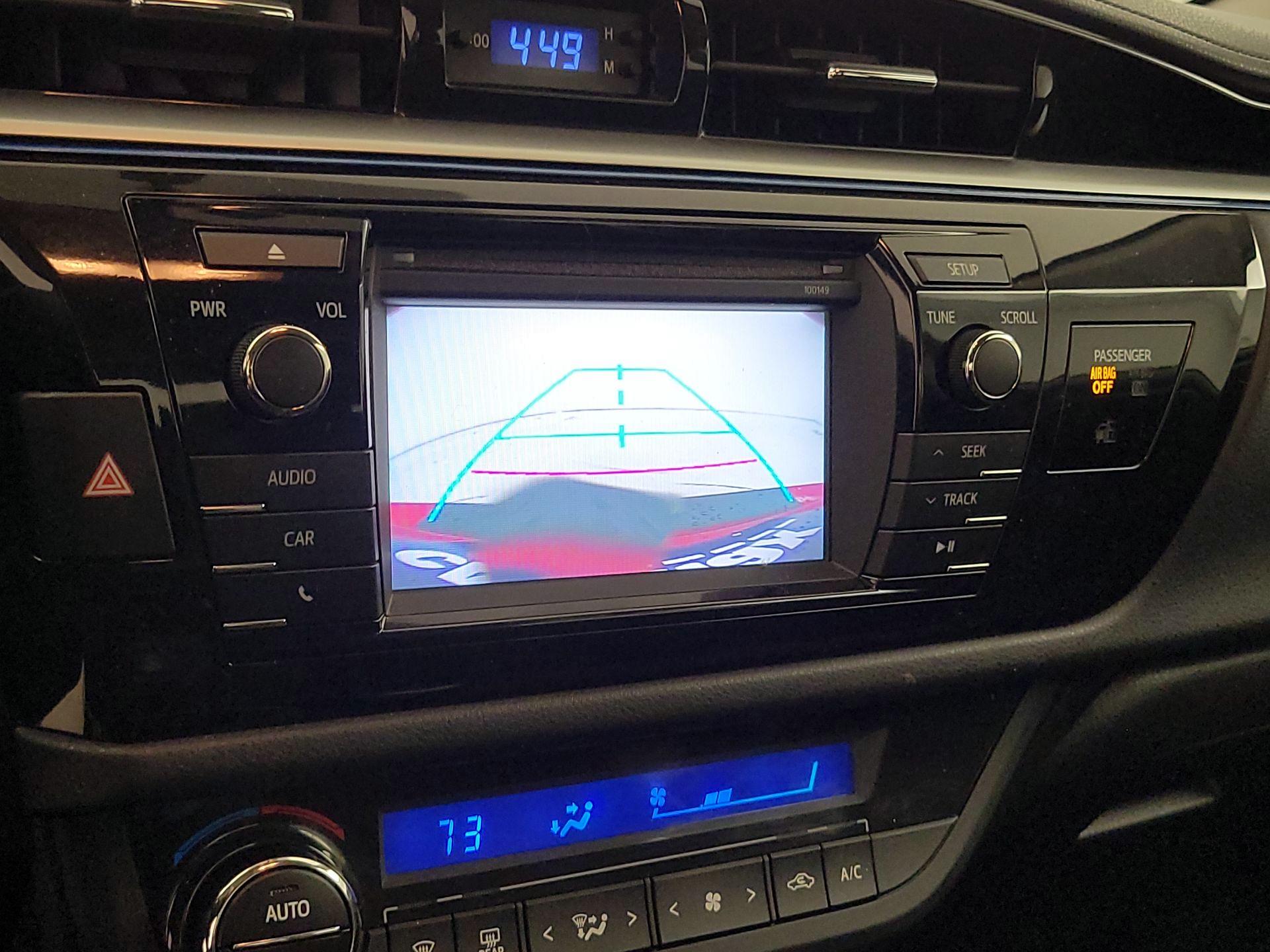 Thumbnail: 2014 Toyota Corolla - 14