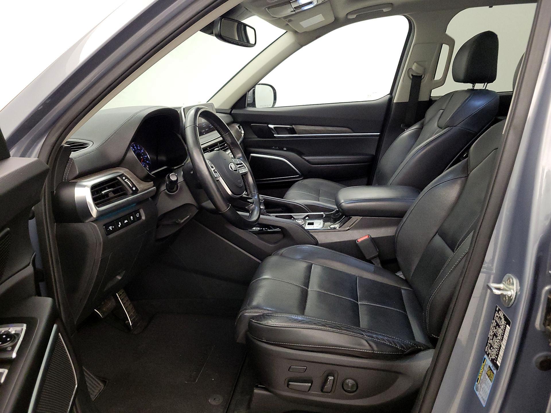 Thumbnail: 2020 Kia Telluride - 11